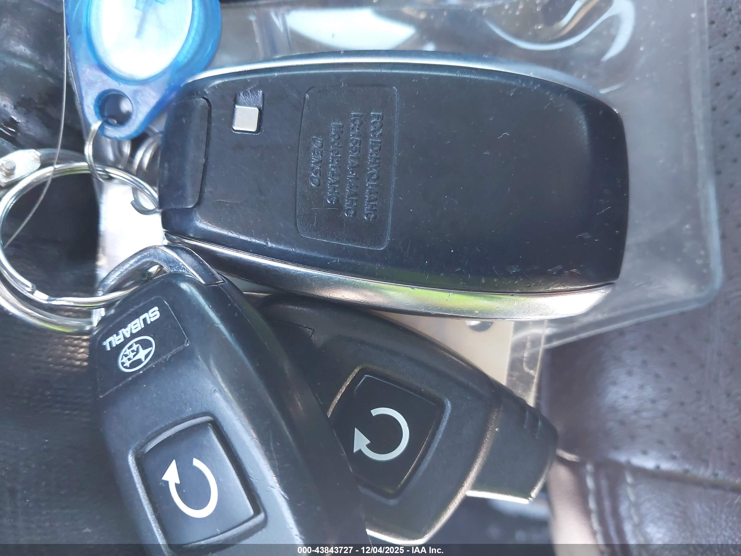 SUBARU FORESTER image 11