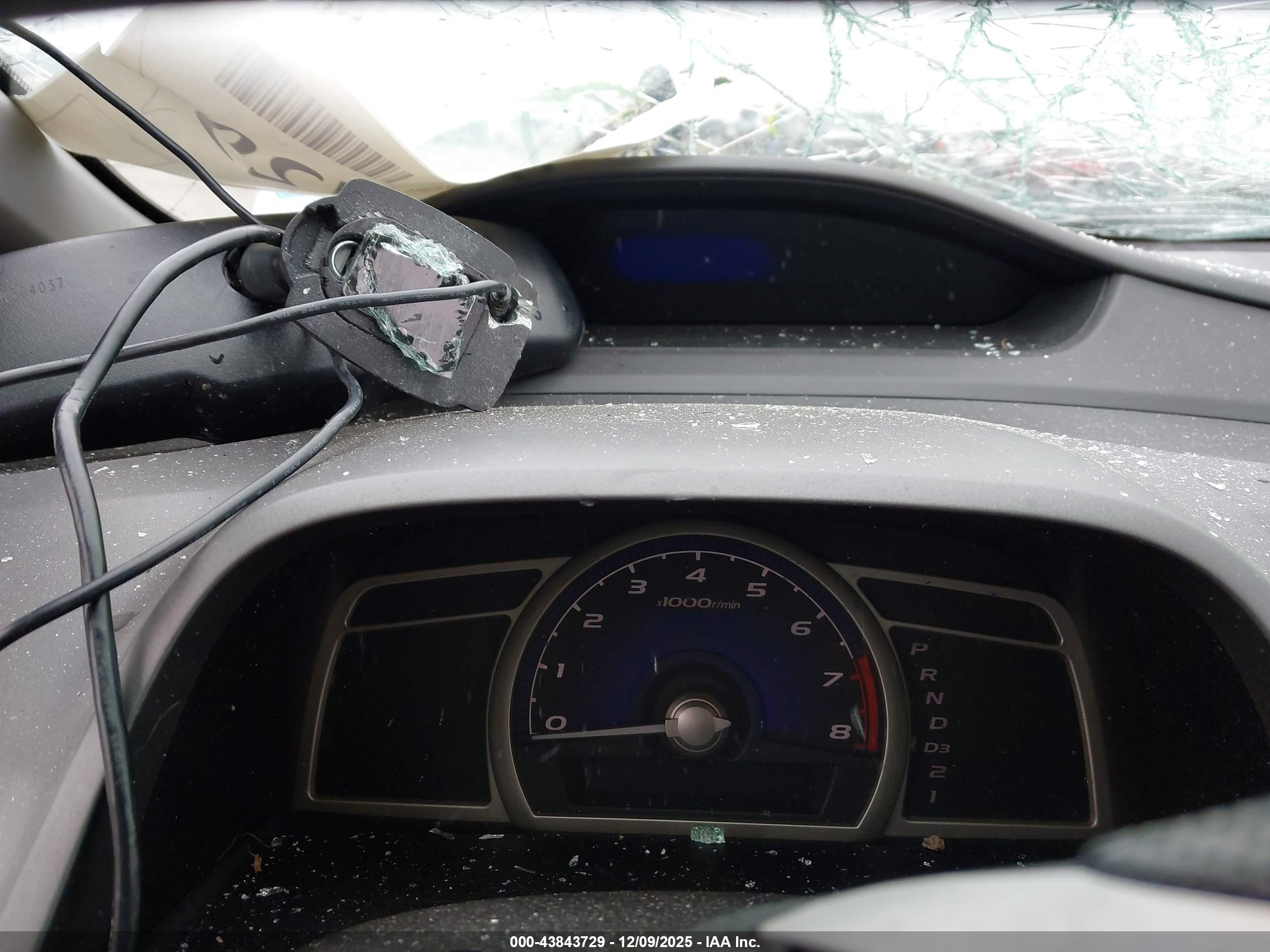 HONDA CIVIC image 7