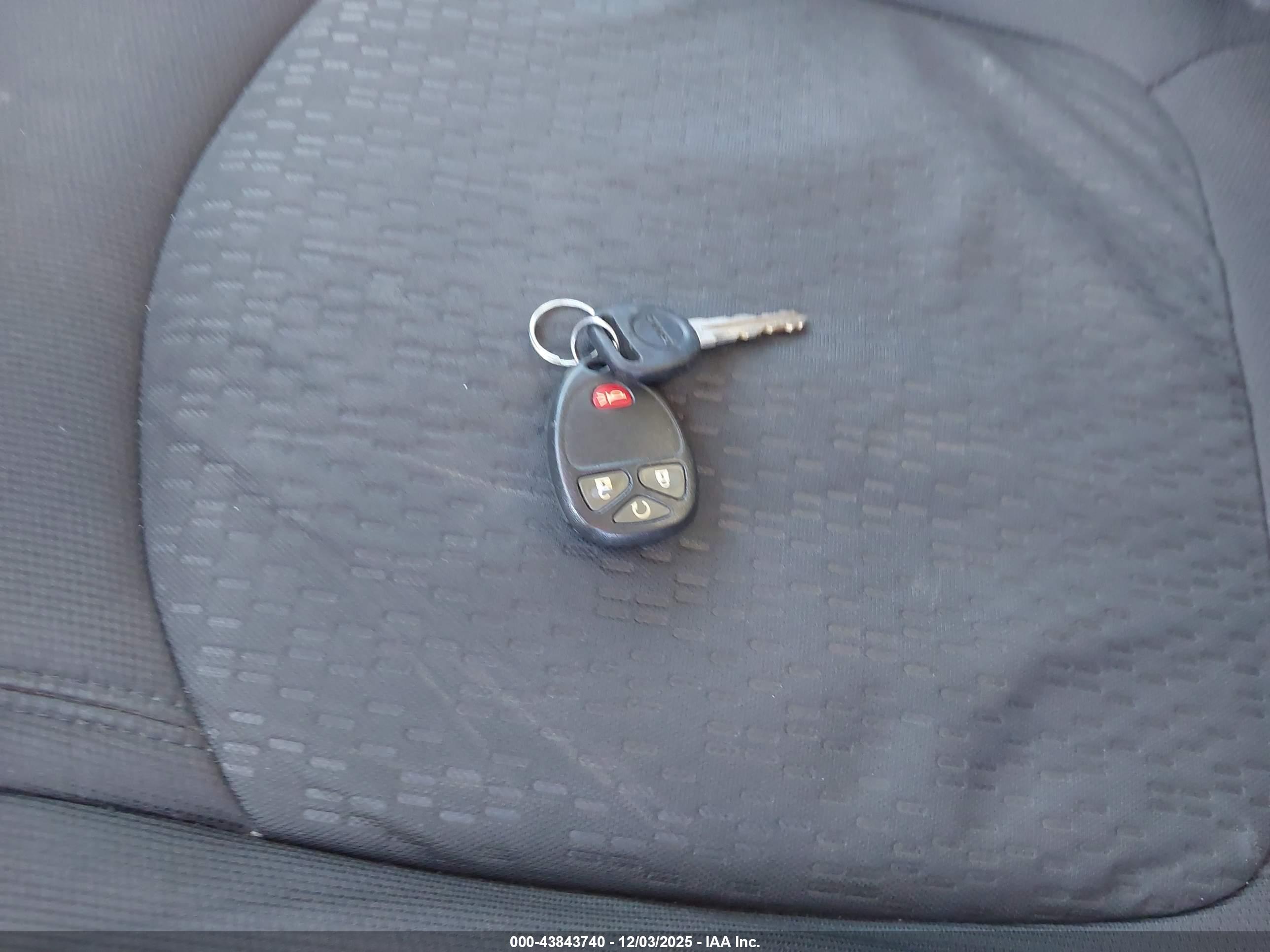 GMC ACADIA image 11