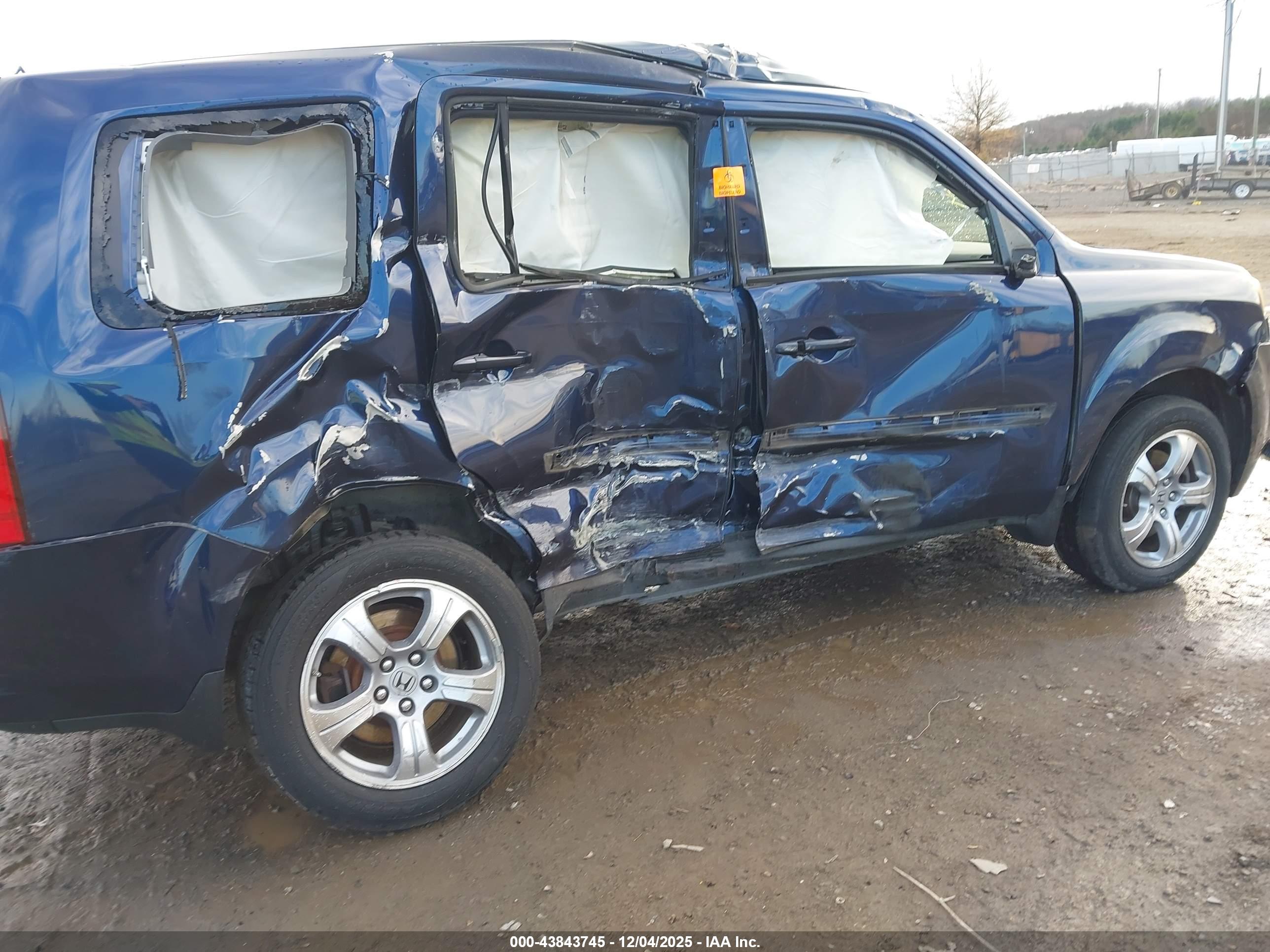 HONDA PILOT image 6
