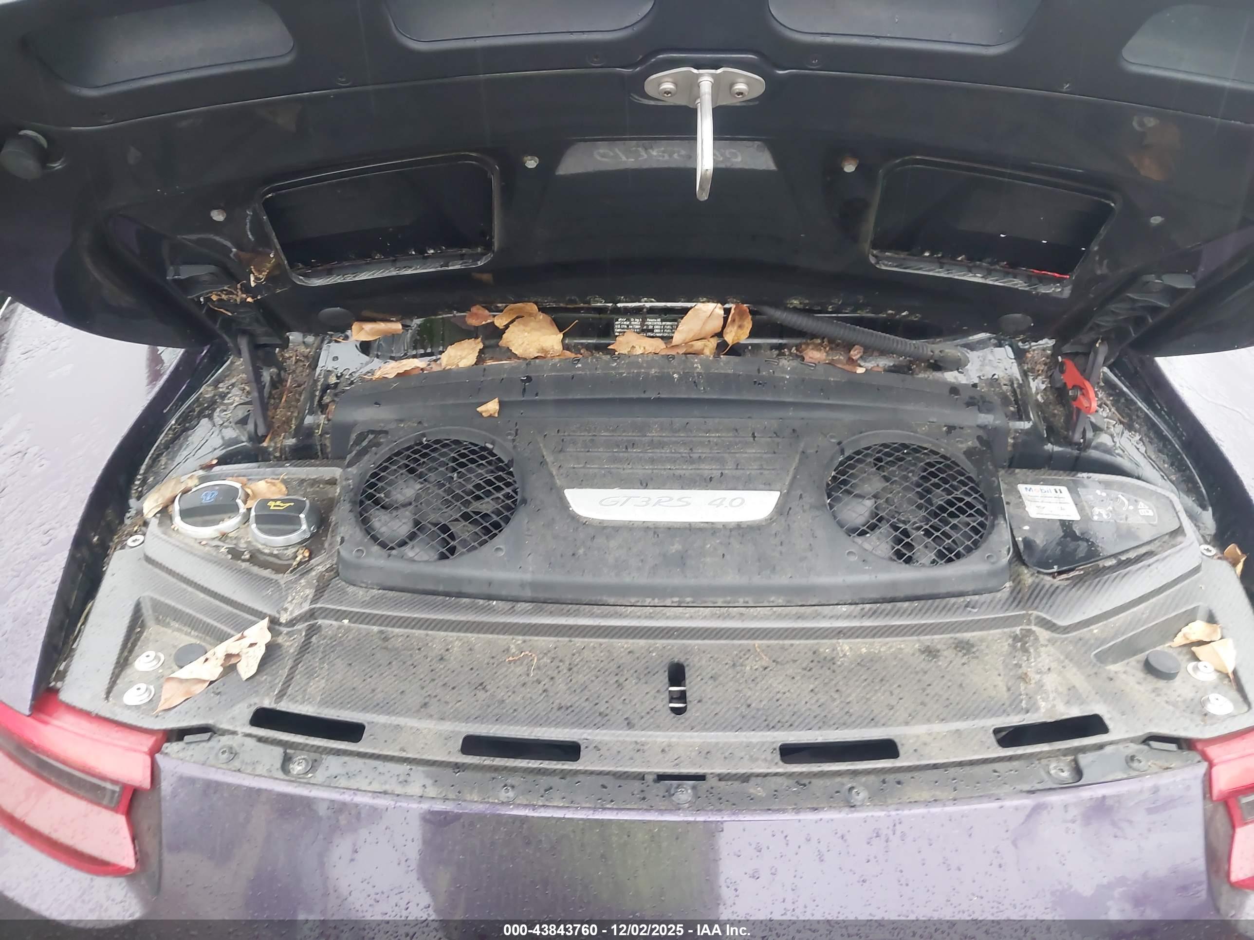 PORSCHE 911 image 10