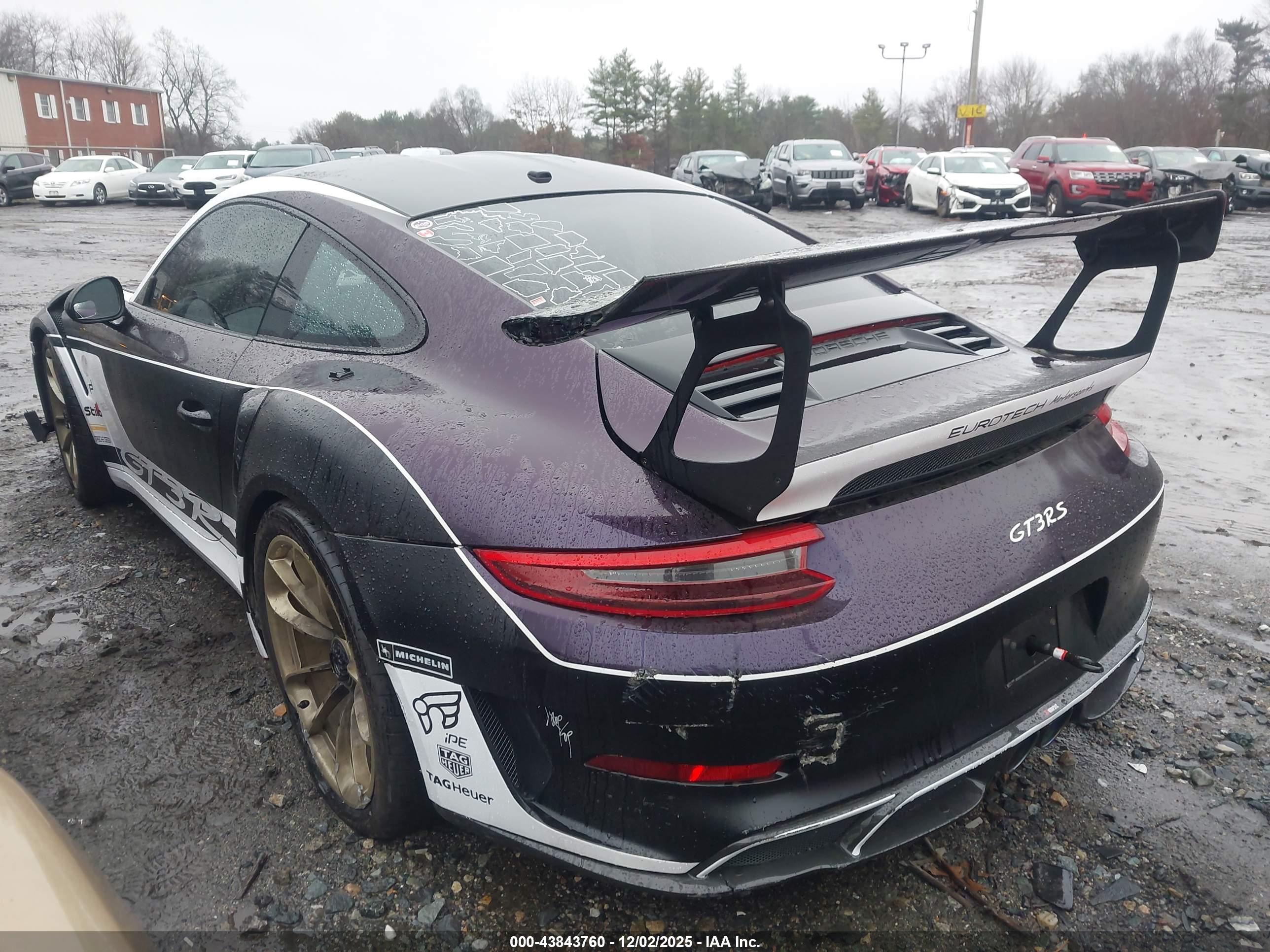 PORSCHE 911 image 3