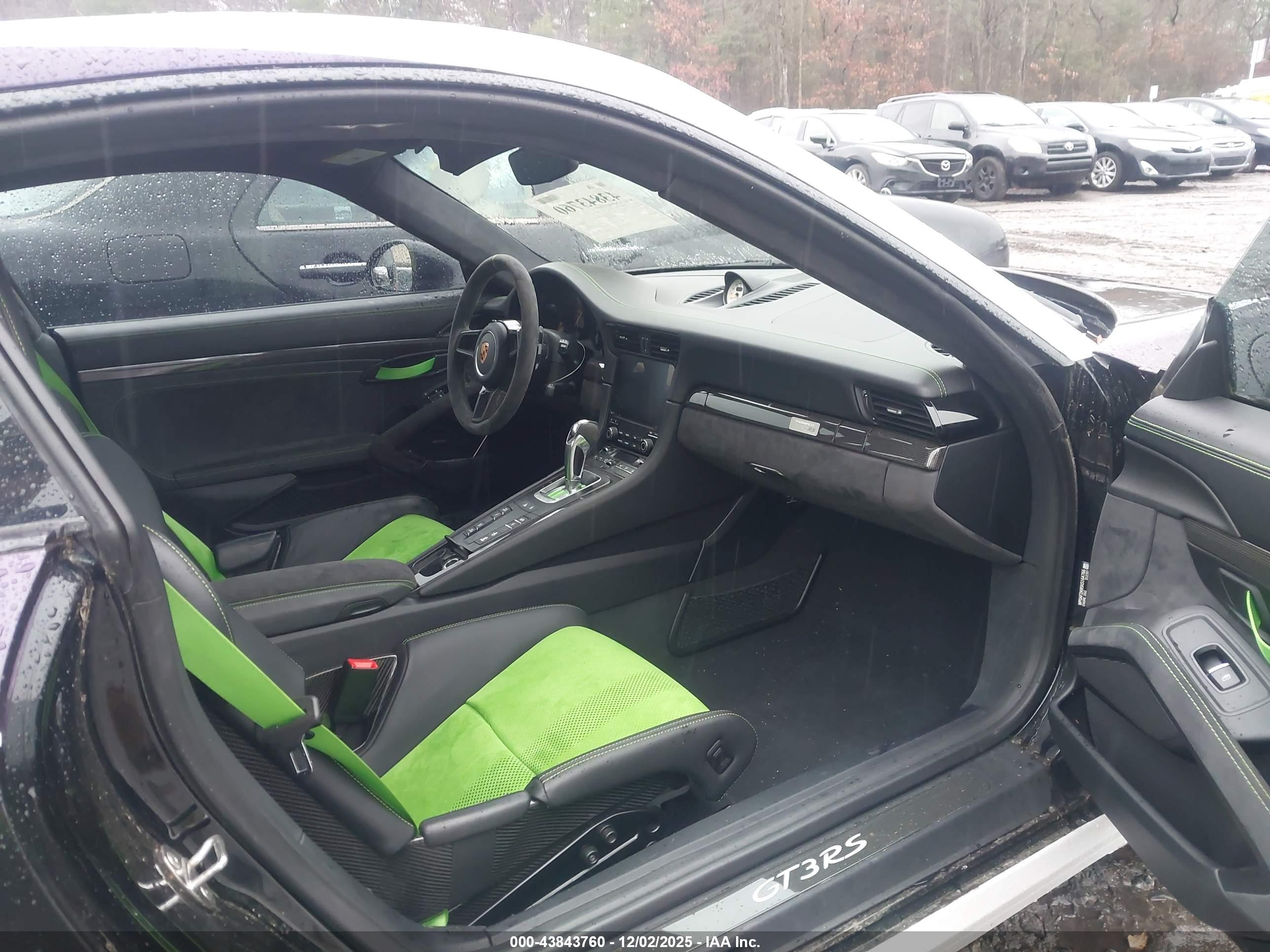 PORSCHE 911 image 5
