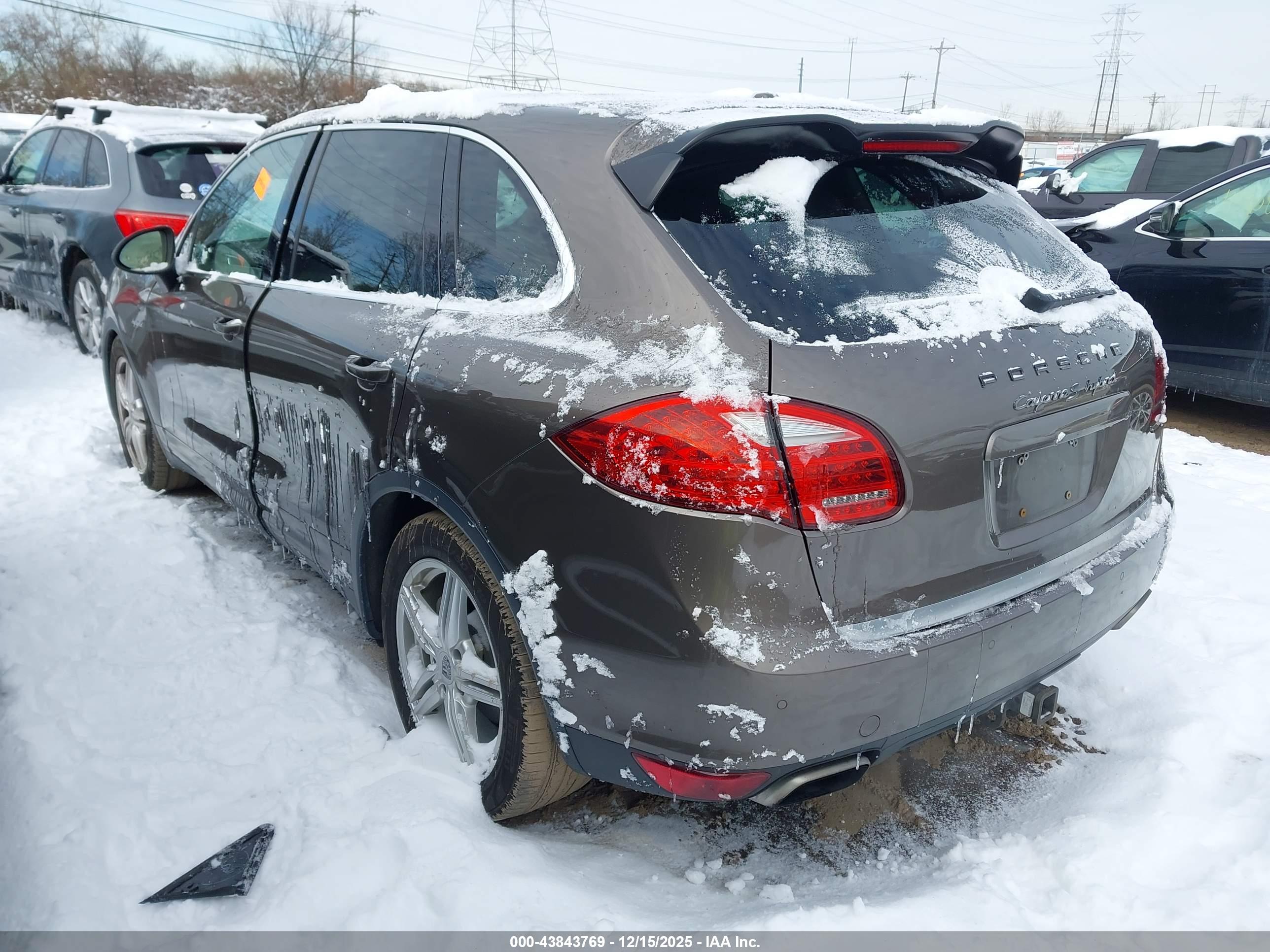 PORSCHE CAYENNE image 3