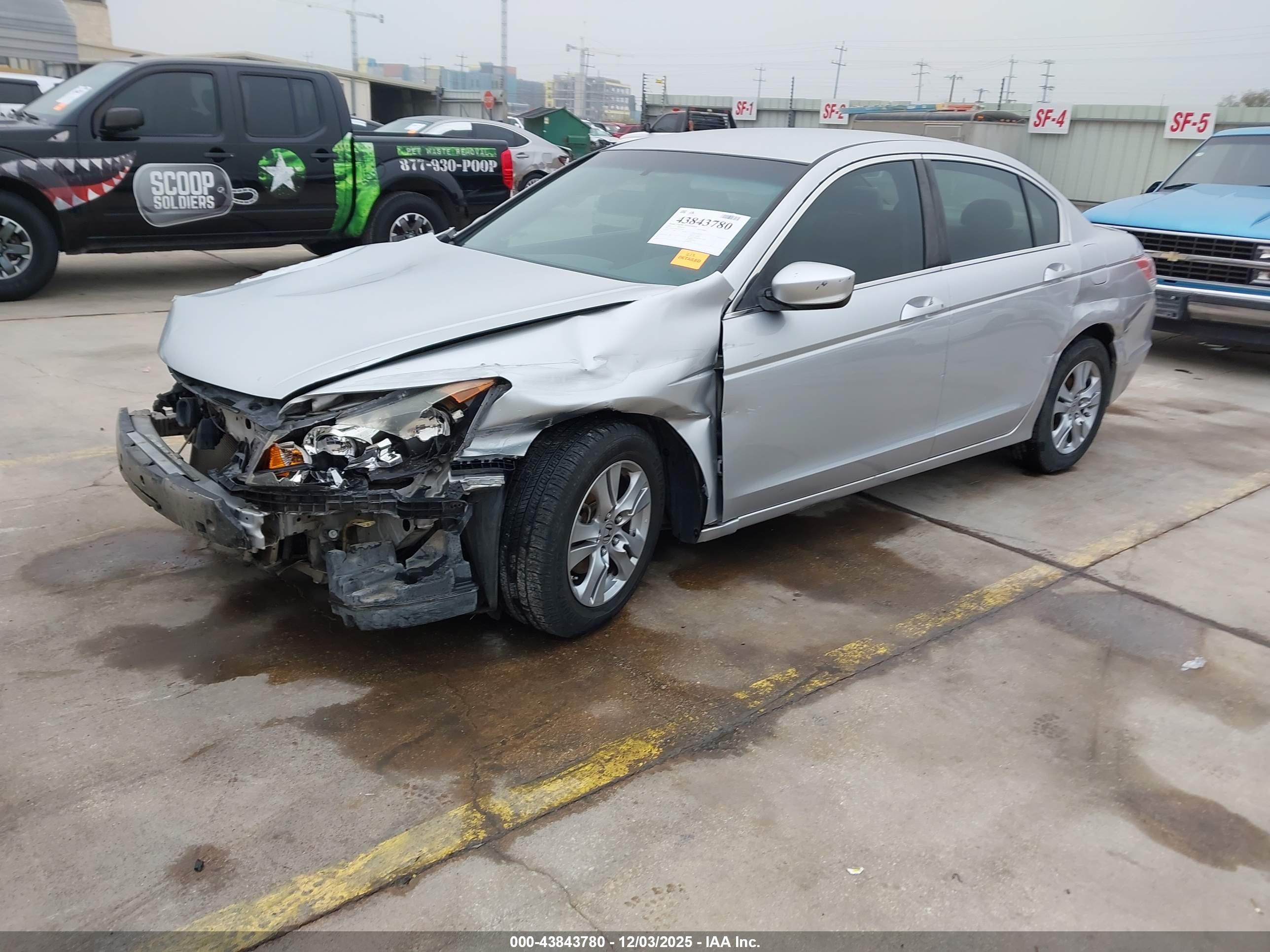 HONDA ACCORD image 2