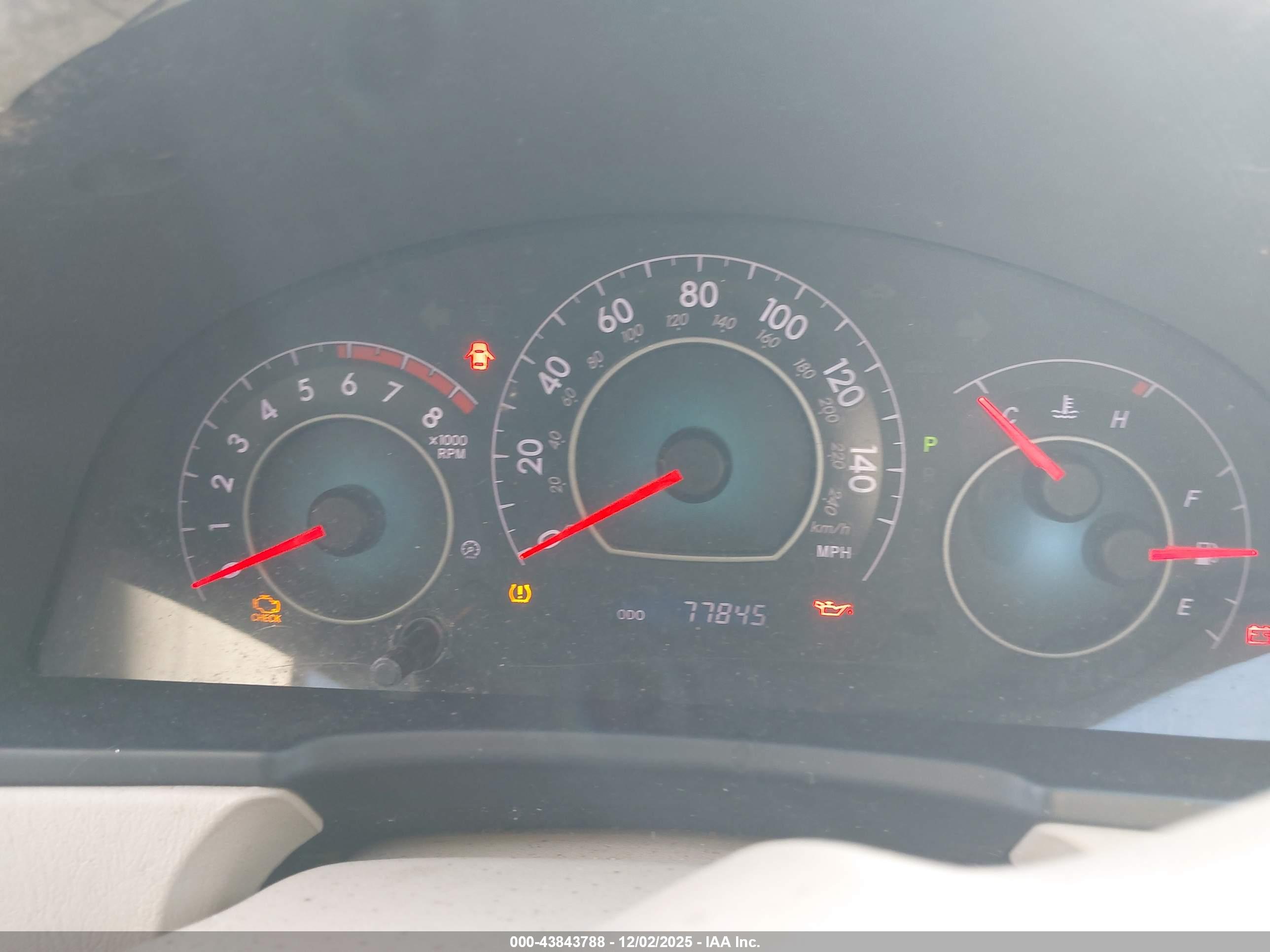 TOYOTA CAMRY image 7