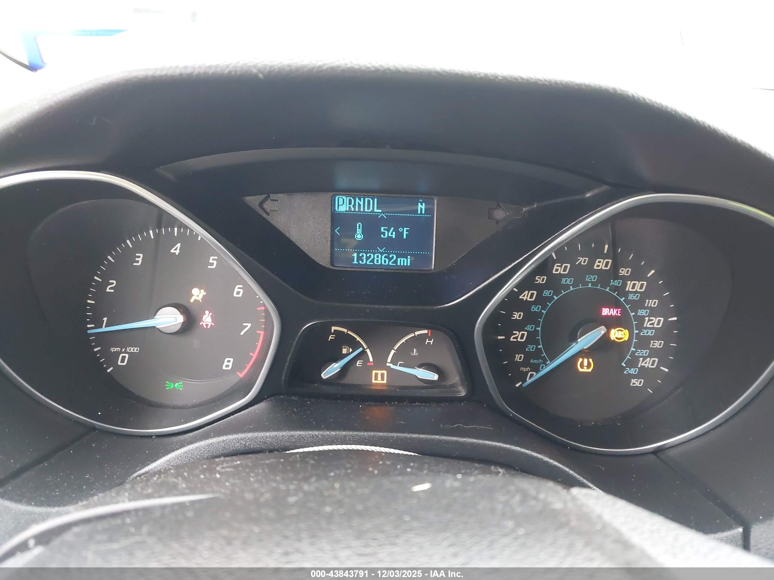 FORD FOCUS image 7