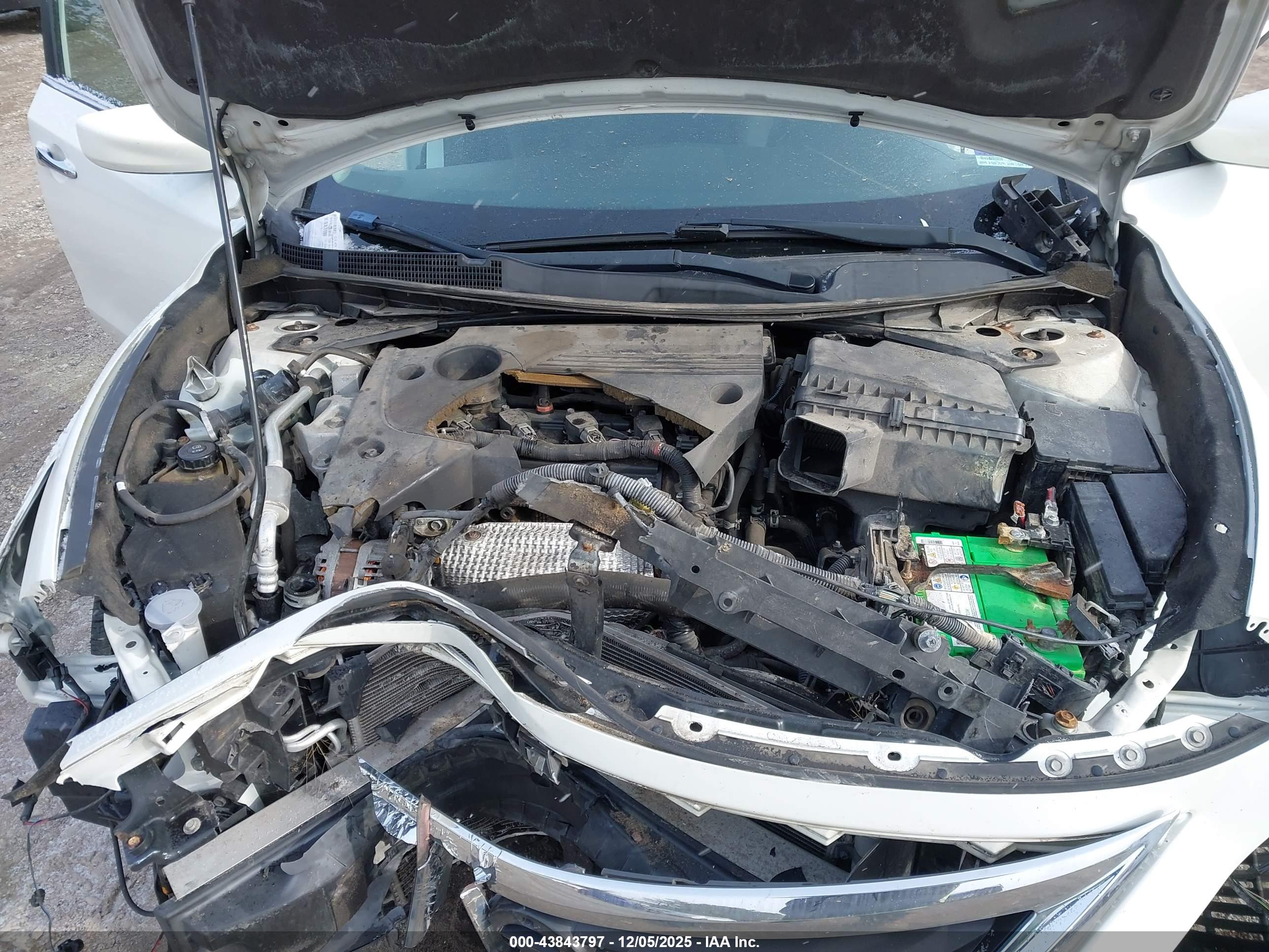 NISSAN ALTIMA image 10