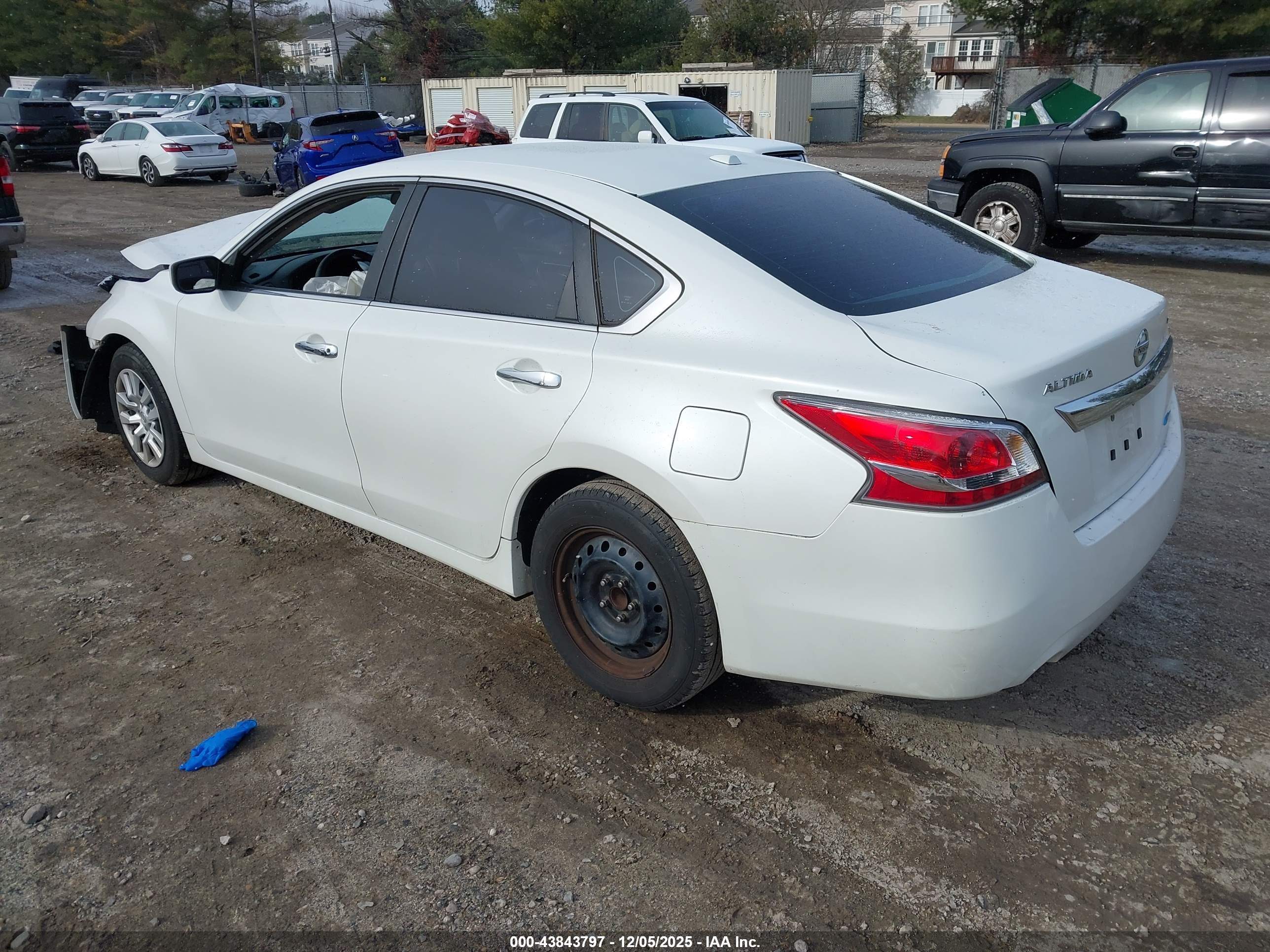 NISSAN ALTIMA image 3