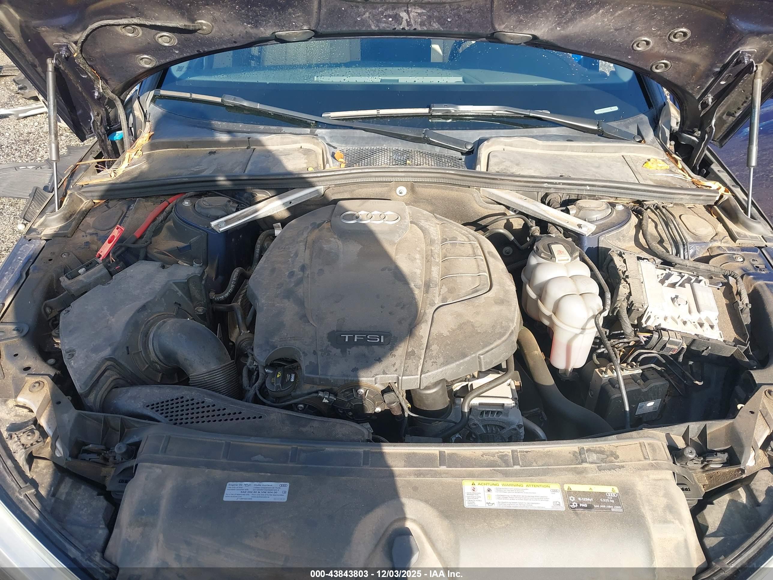 AUDI A4 image 10