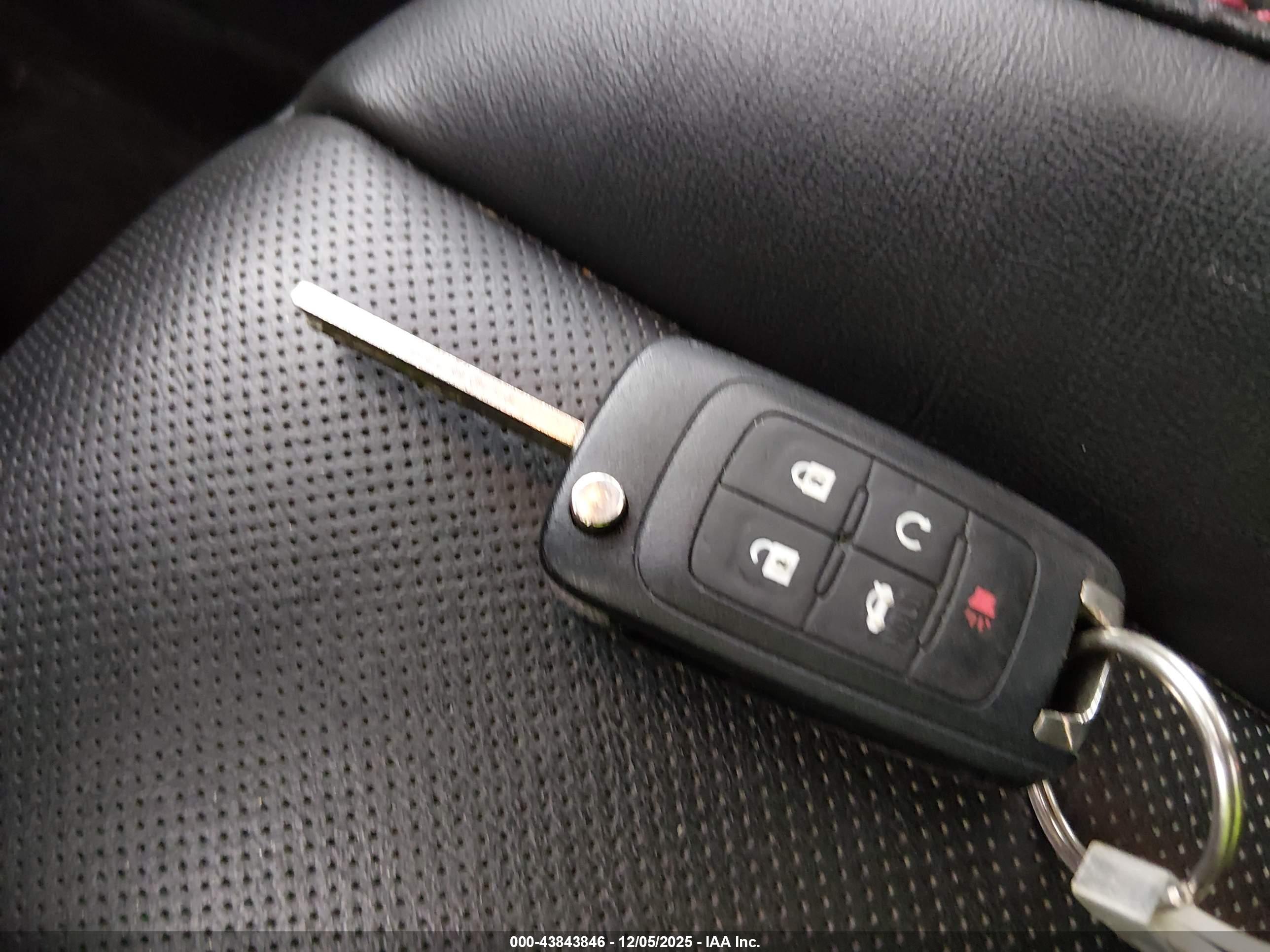 GMC TERRAIN image 11
