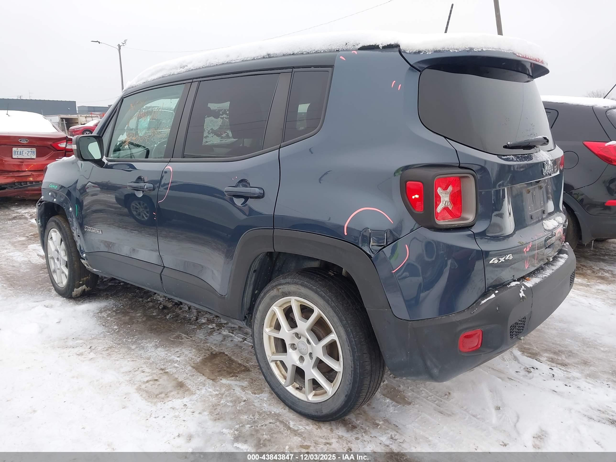 JEEP RENEGADE image 3