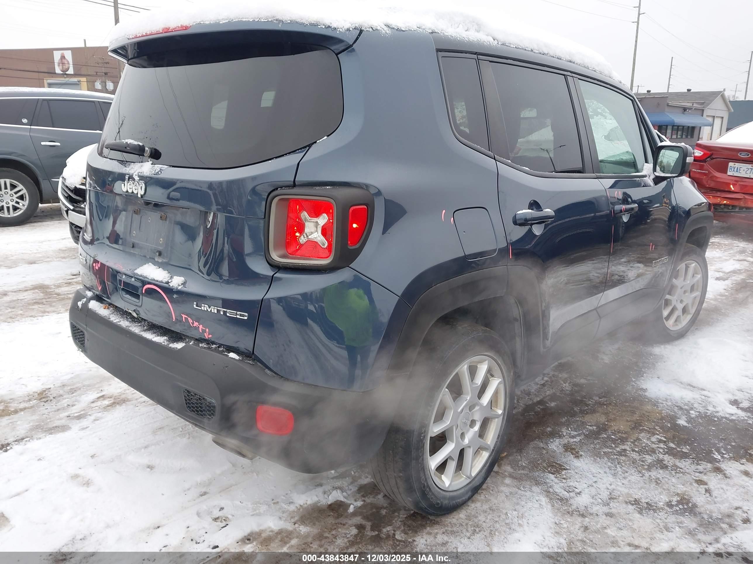 JEEP RENEGADE image 4