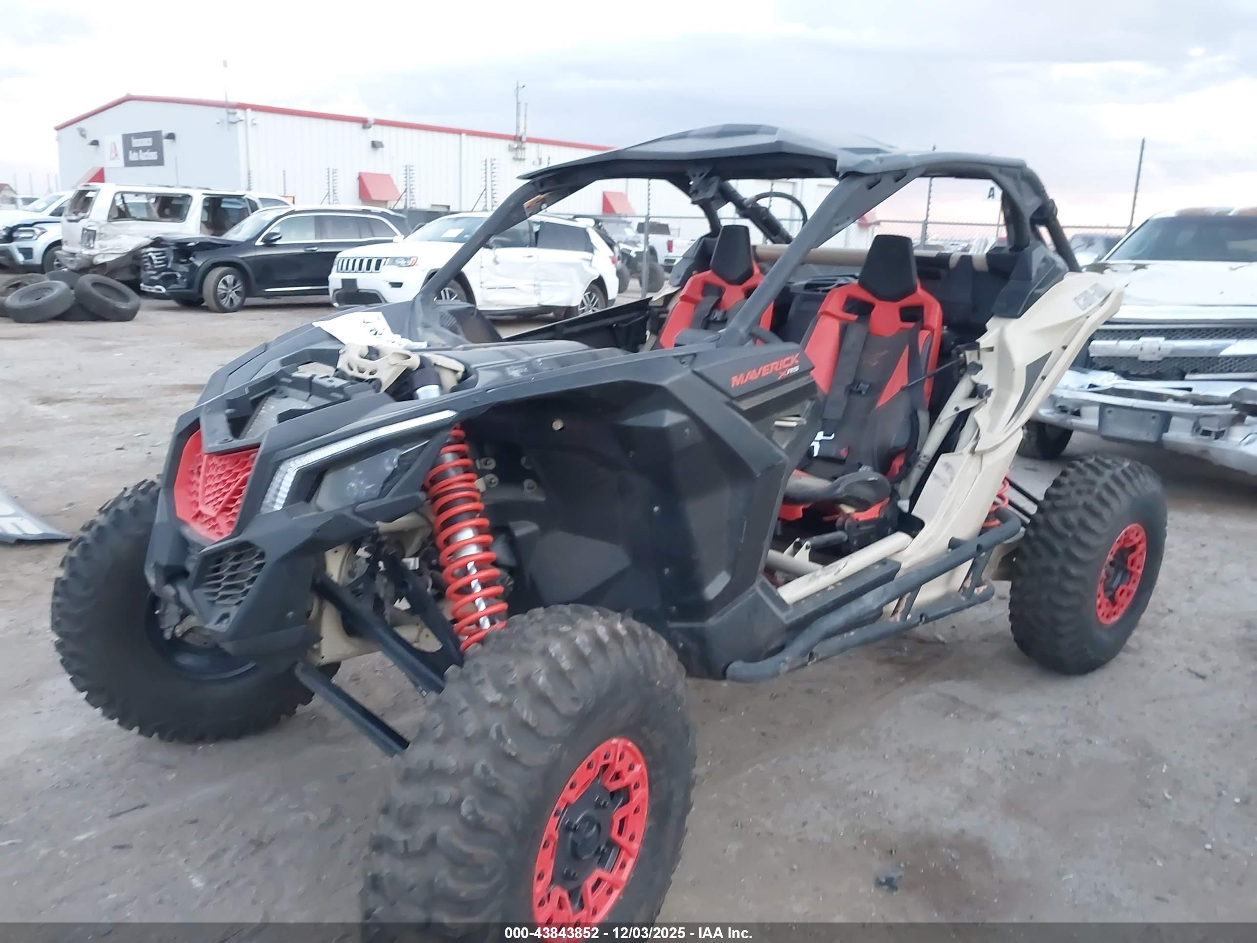 CAN-AM MAVERICK image 2