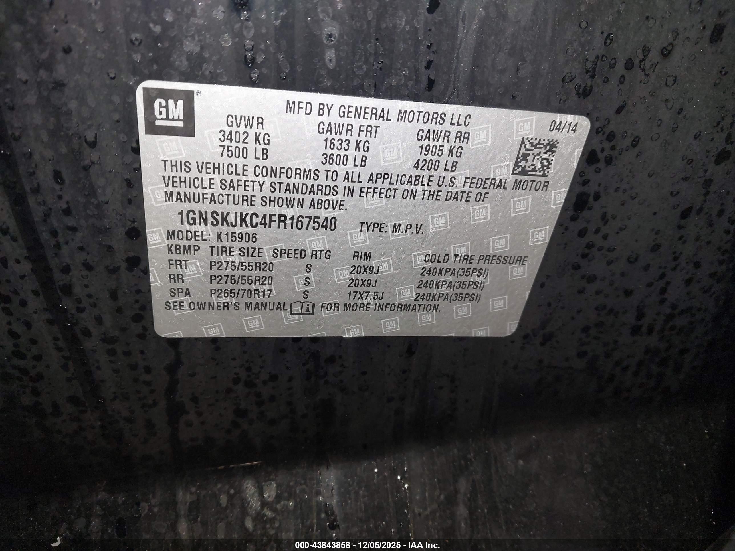 CHEVROLET SUBURBAN image 9