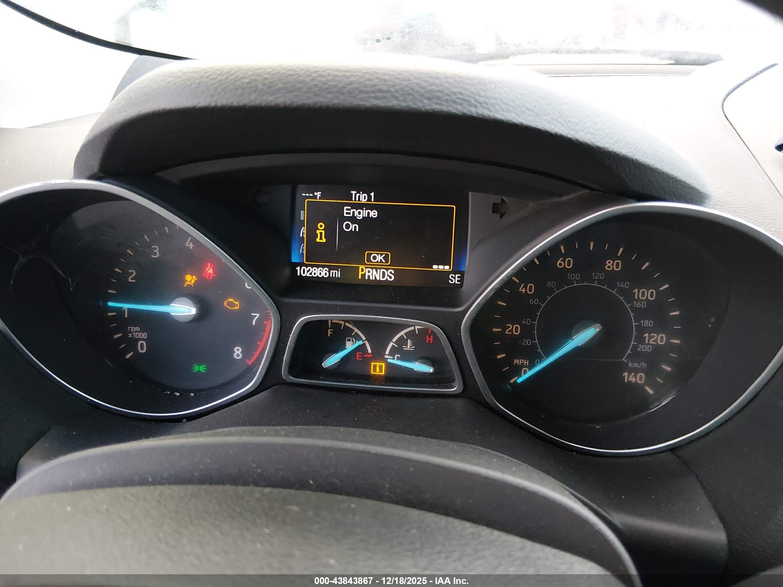 FORD ESCAPE image 7