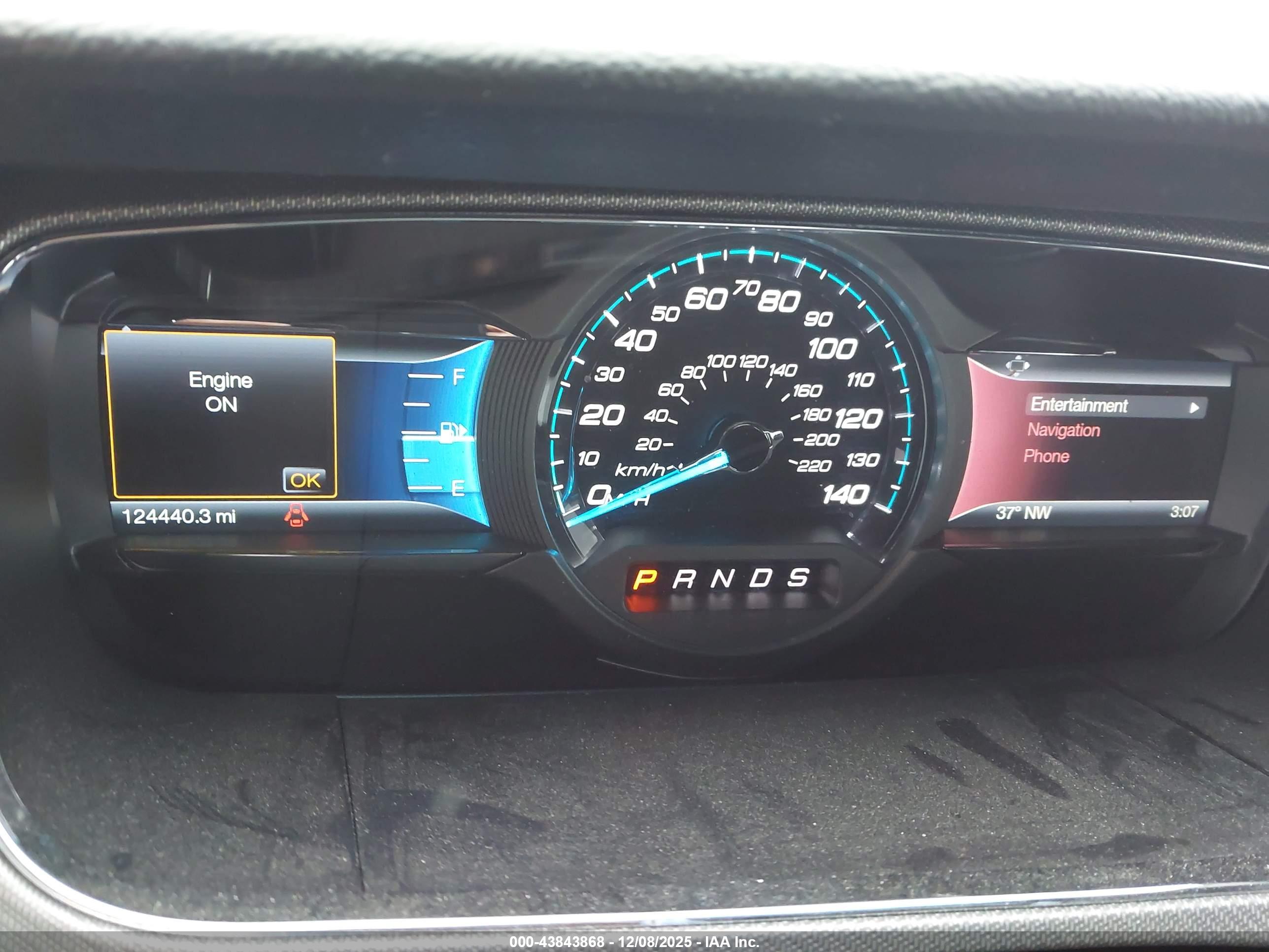 FORD TAURUS image 7