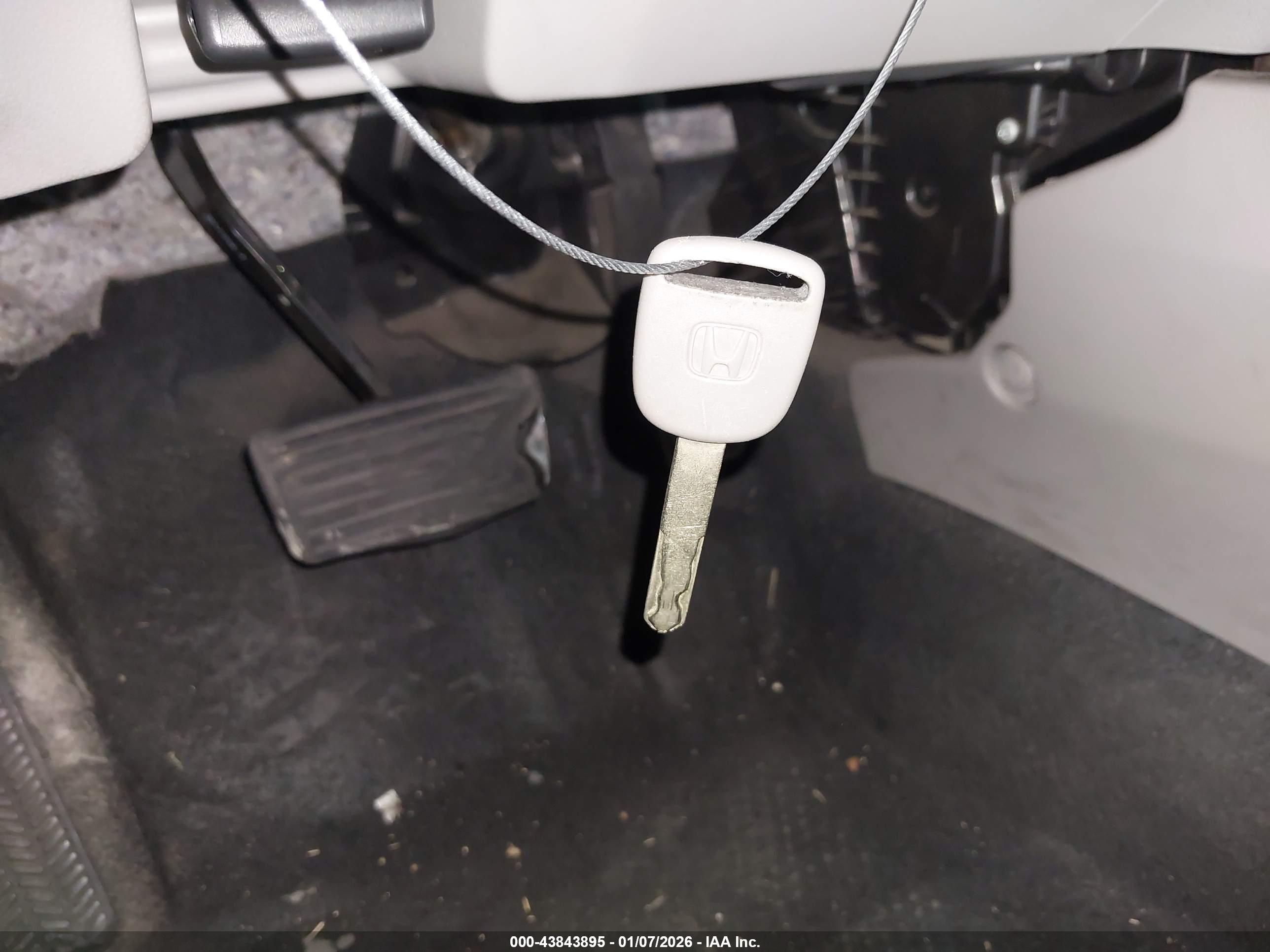 HONDA CIVIC image 11