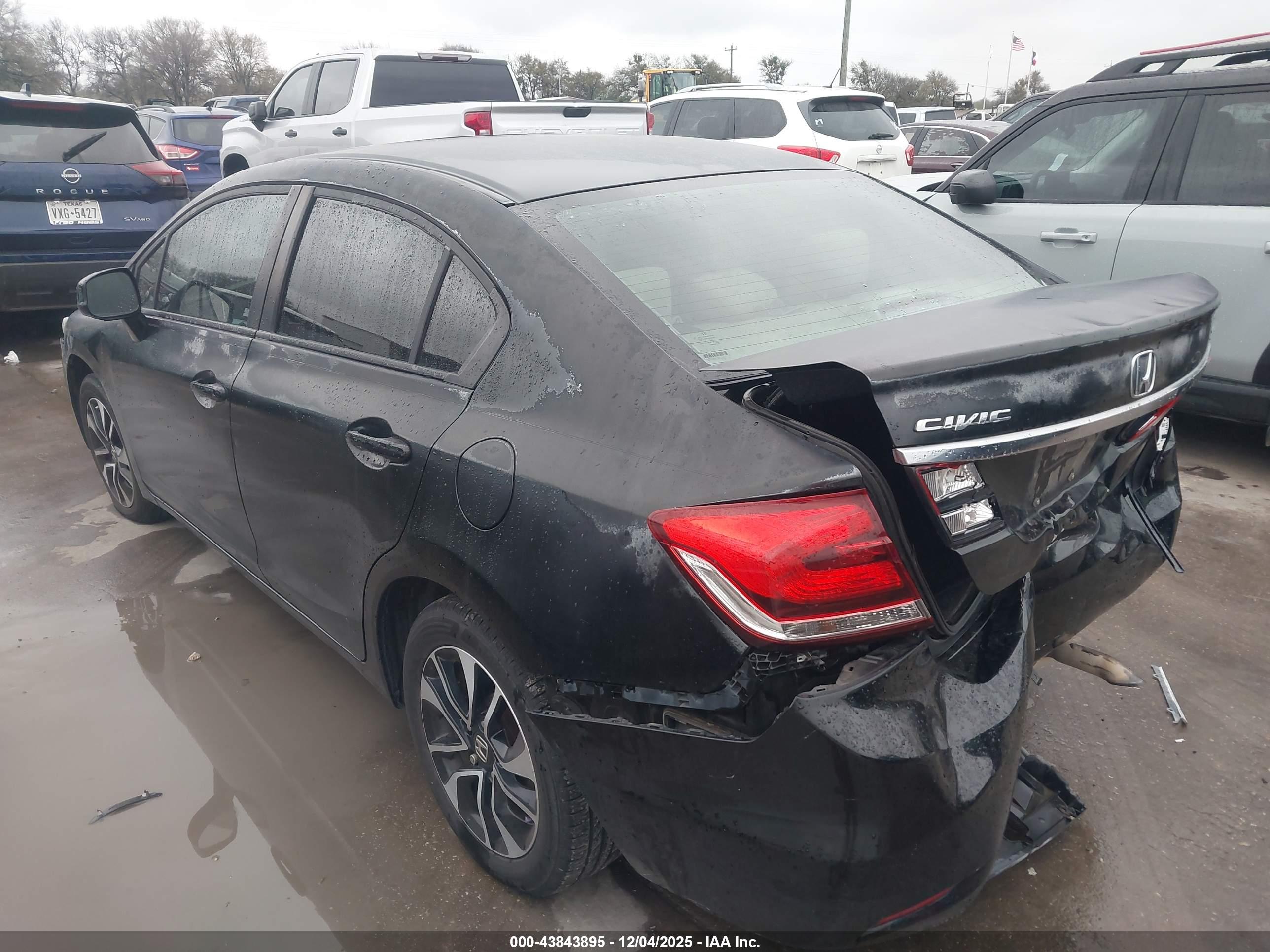 HONDA CIVIC image 3