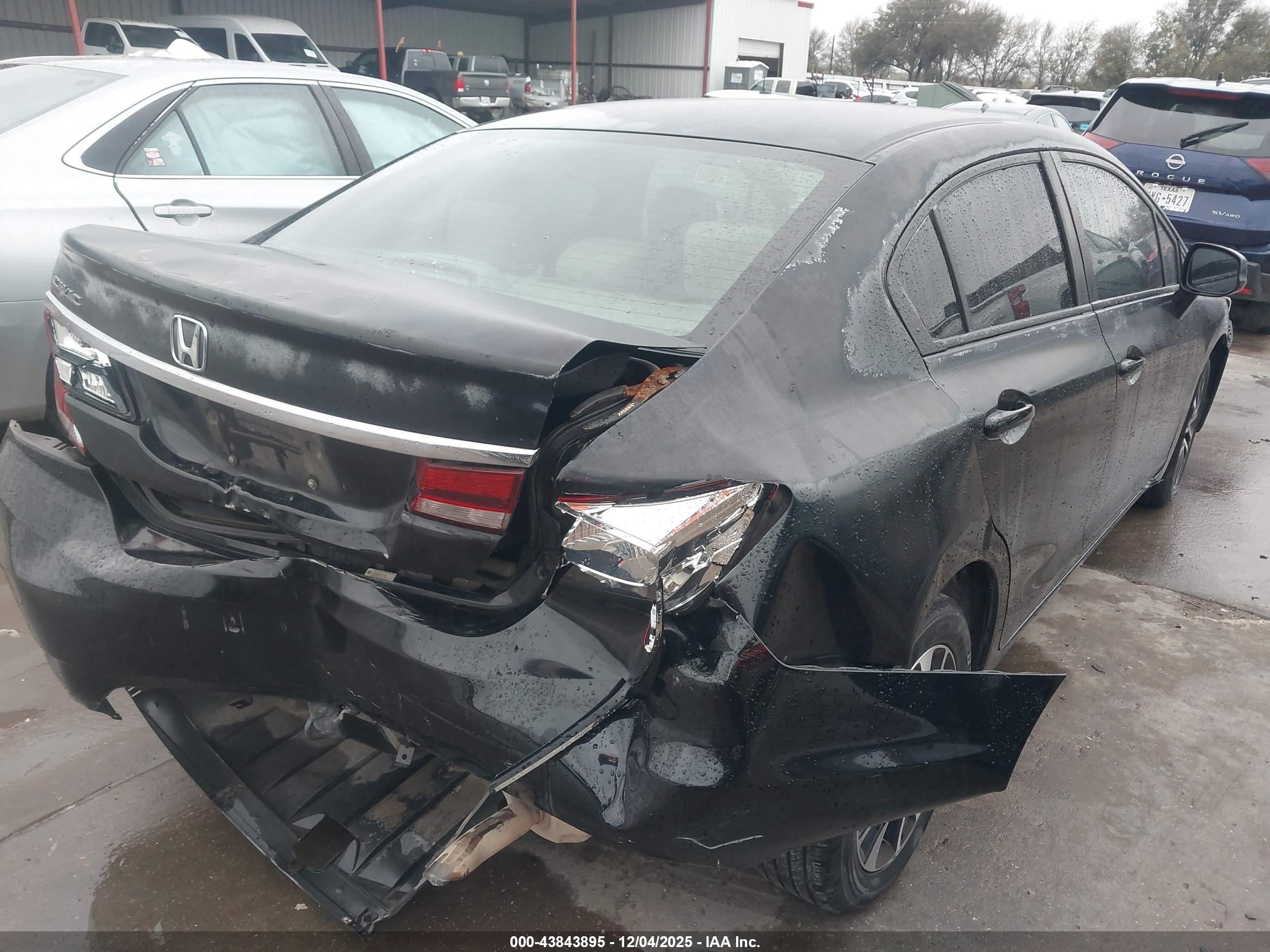 HONDA CIVIC image 4
