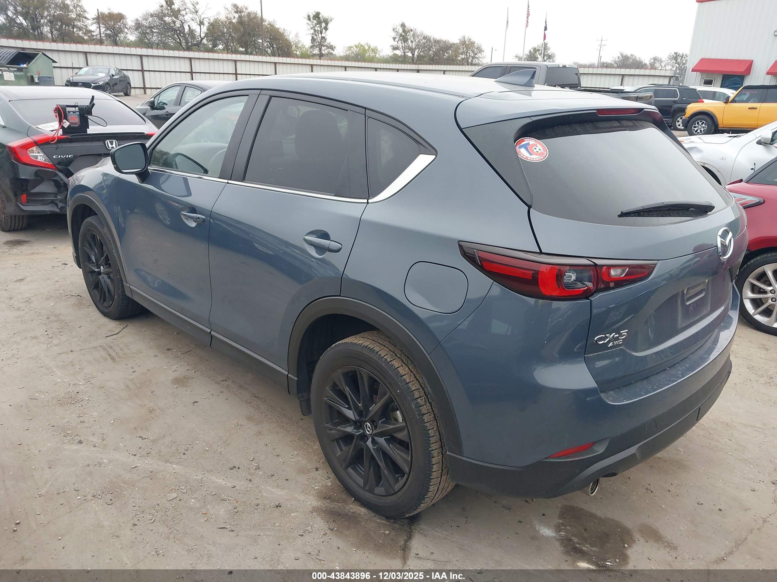 MAZDA CX-5 image 3