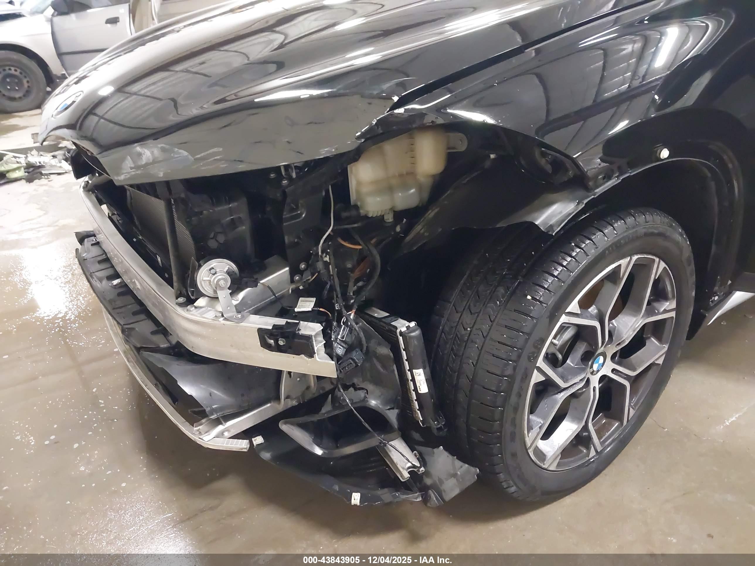 BMW X1 image 6