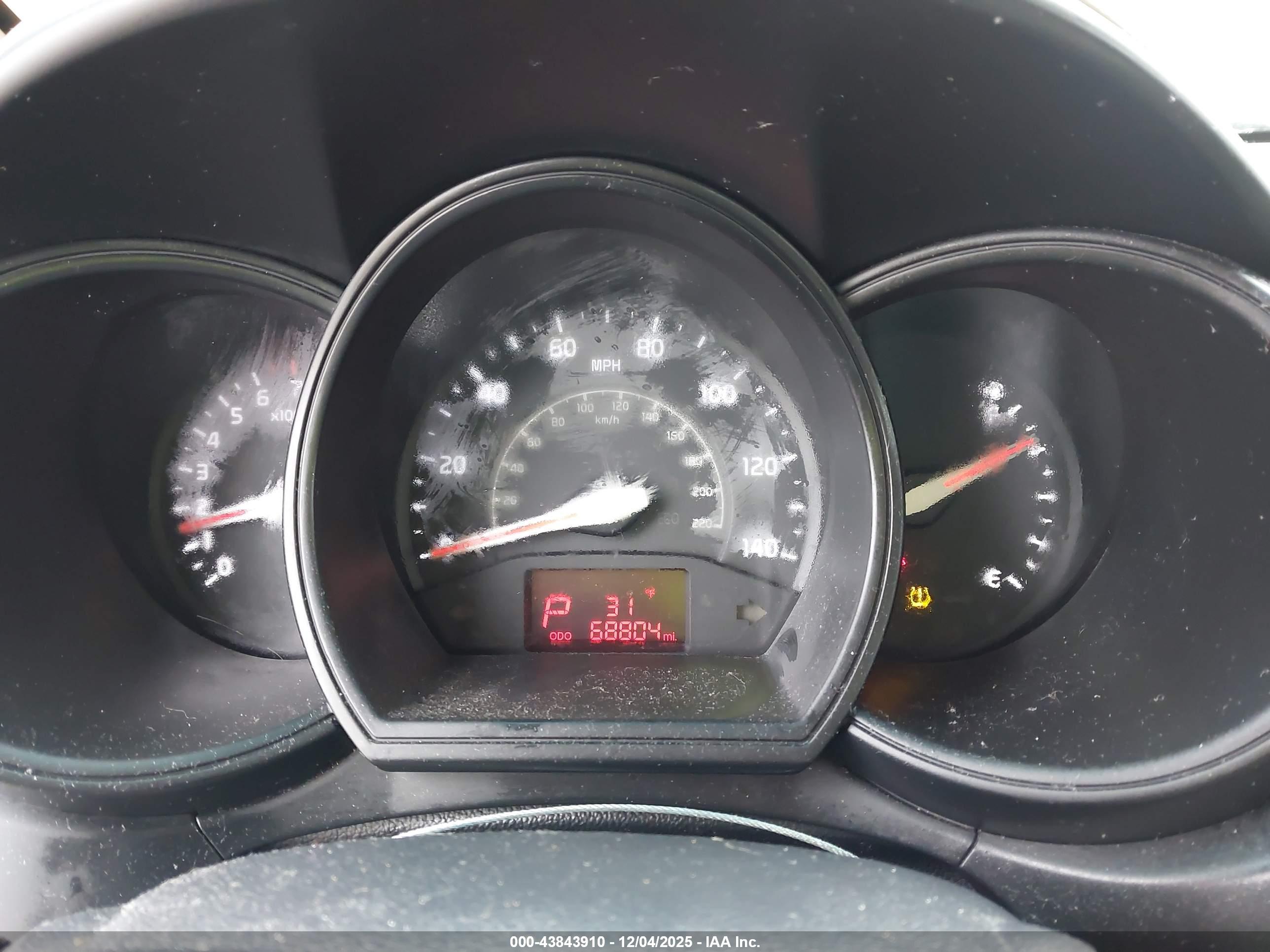 KIA RIO image 7