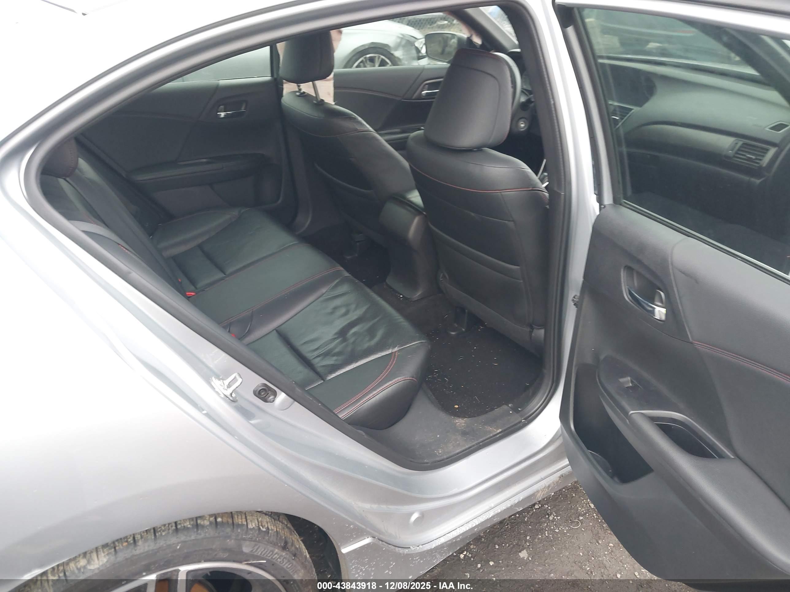 HONDA ACCORD image 8