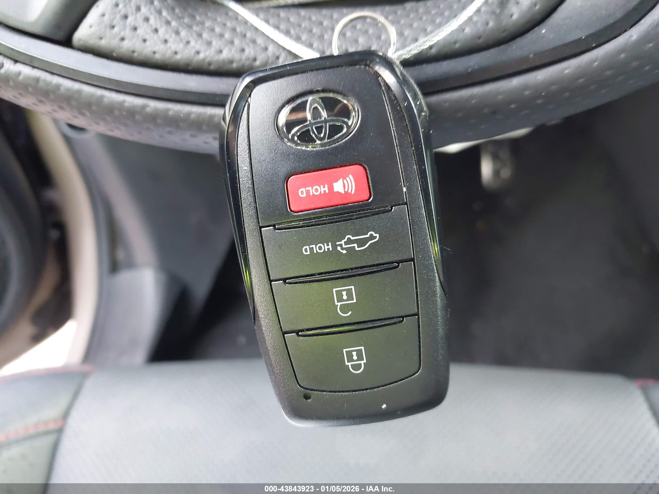 TOYOTA TACOMA image 11