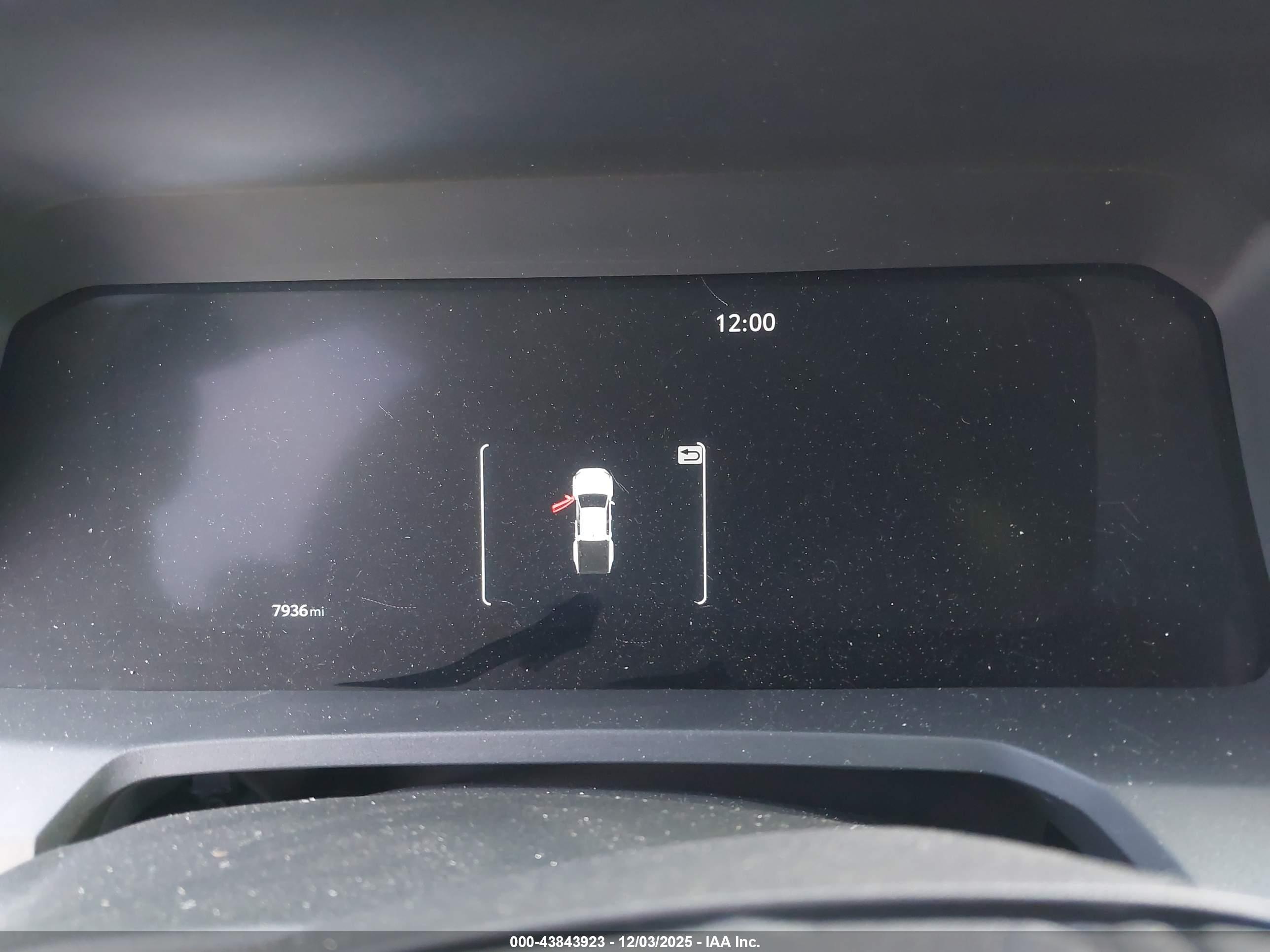 TOYOTA TACOMA image 7