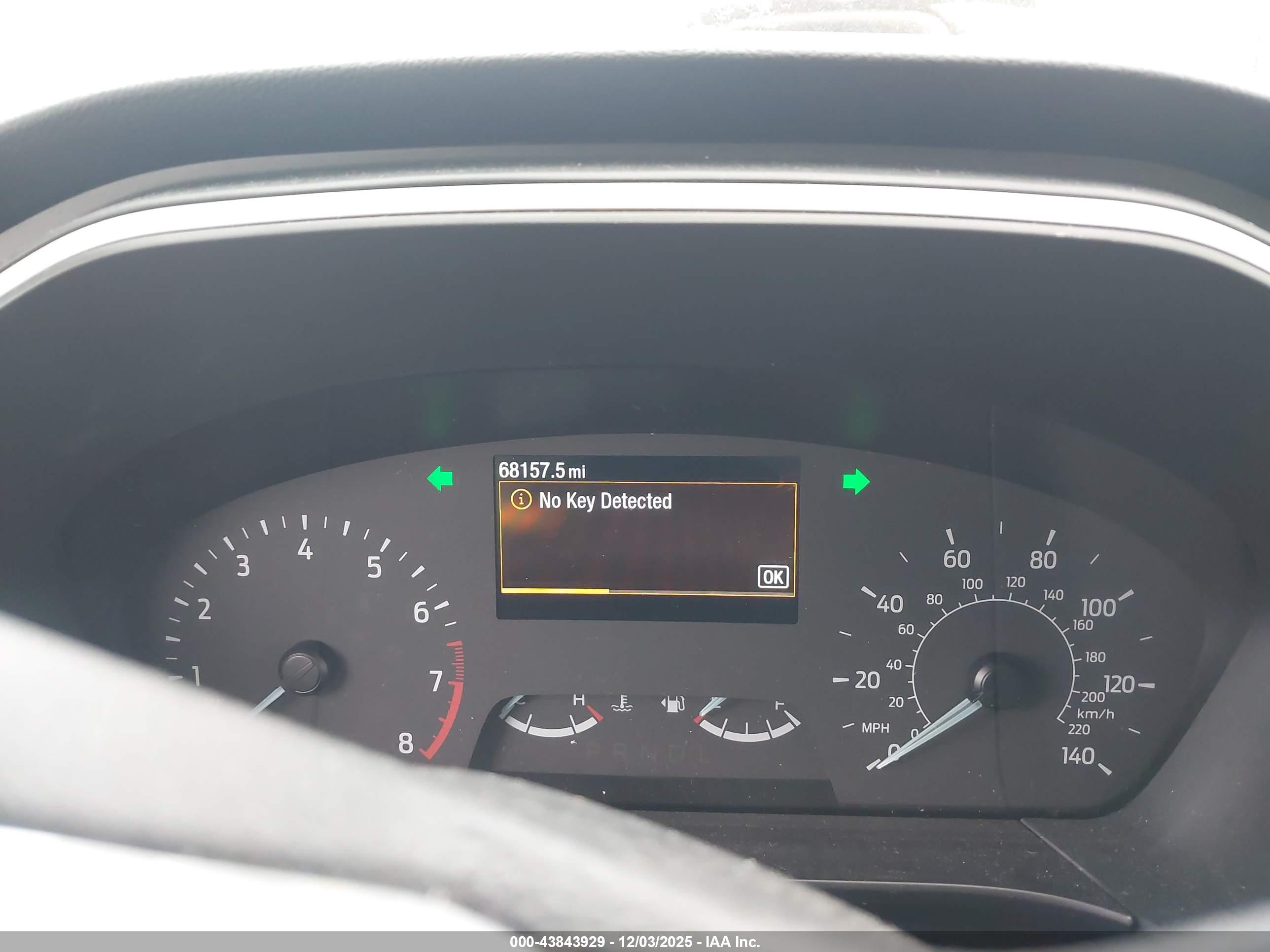 FORD ESCAPE image 7