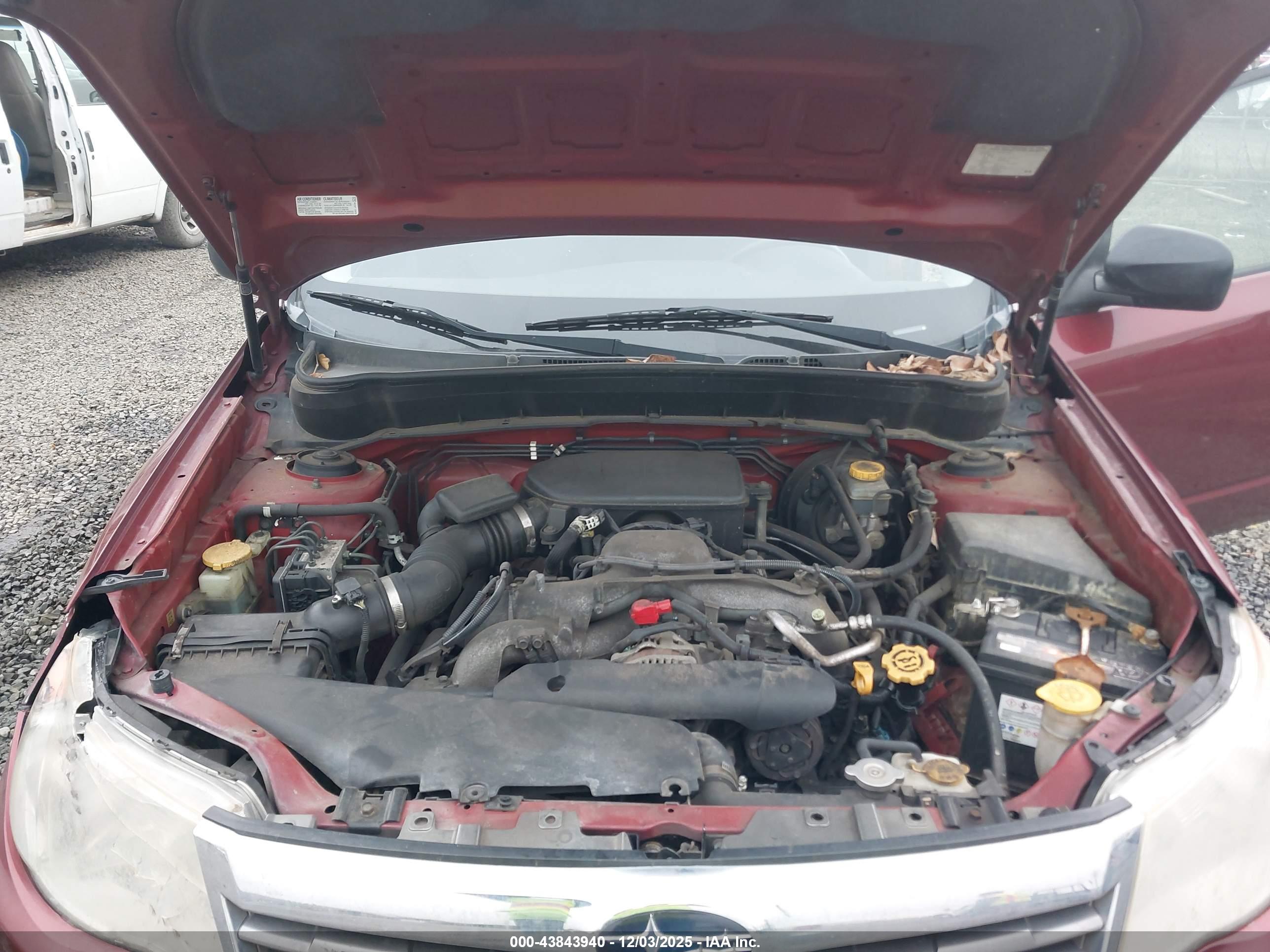 SUBARU FORESTER image 10