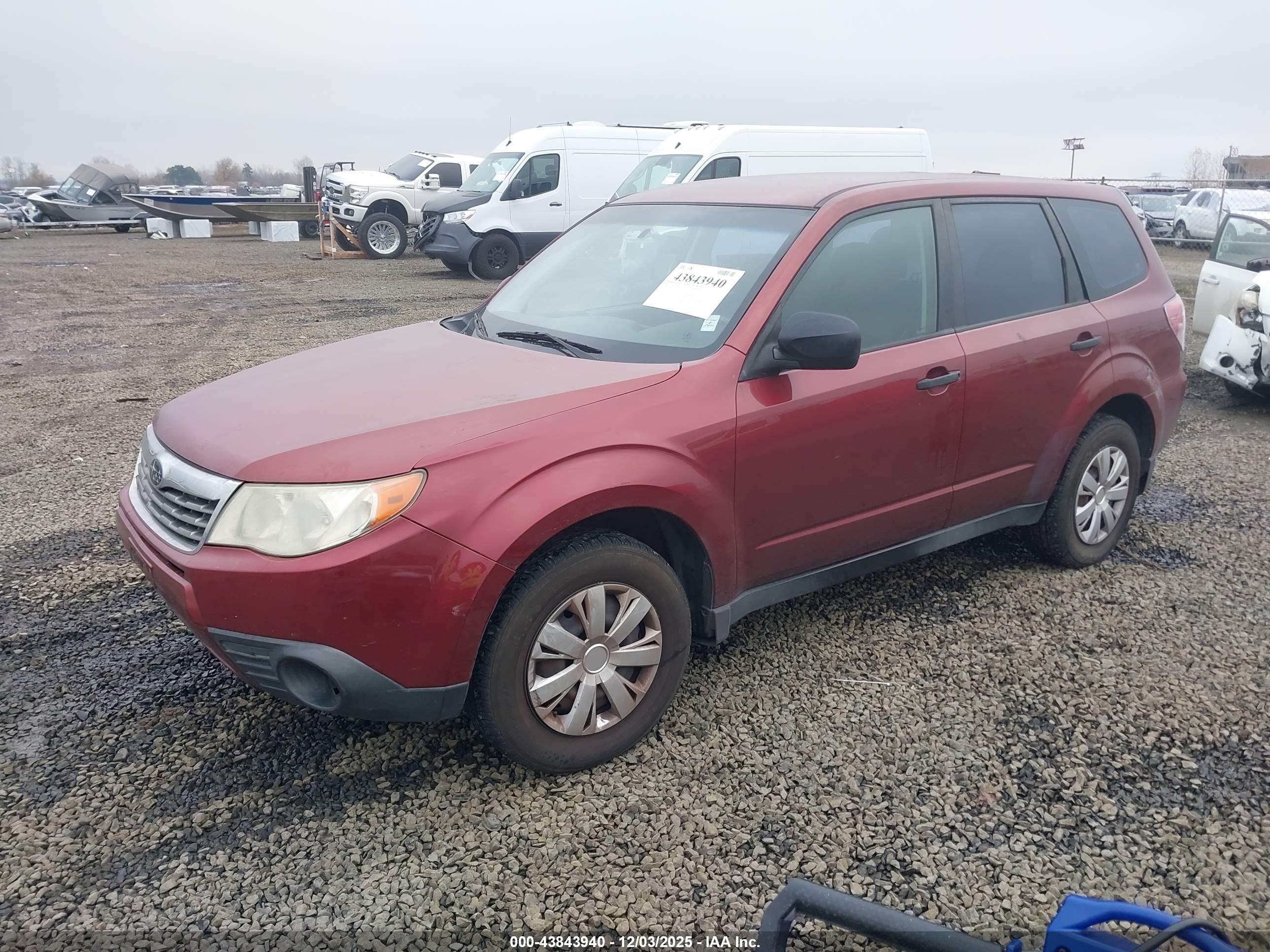 SUBARU FORESTER image 2
