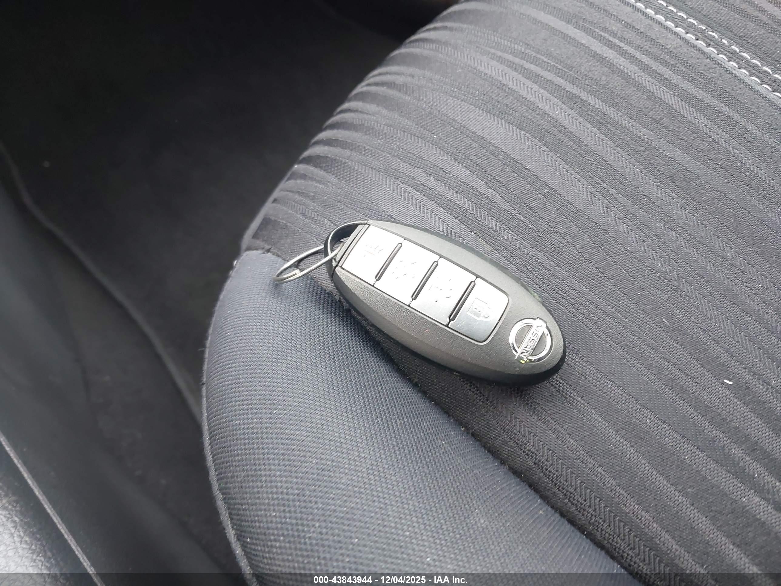 NISSAN SENTRA image 11