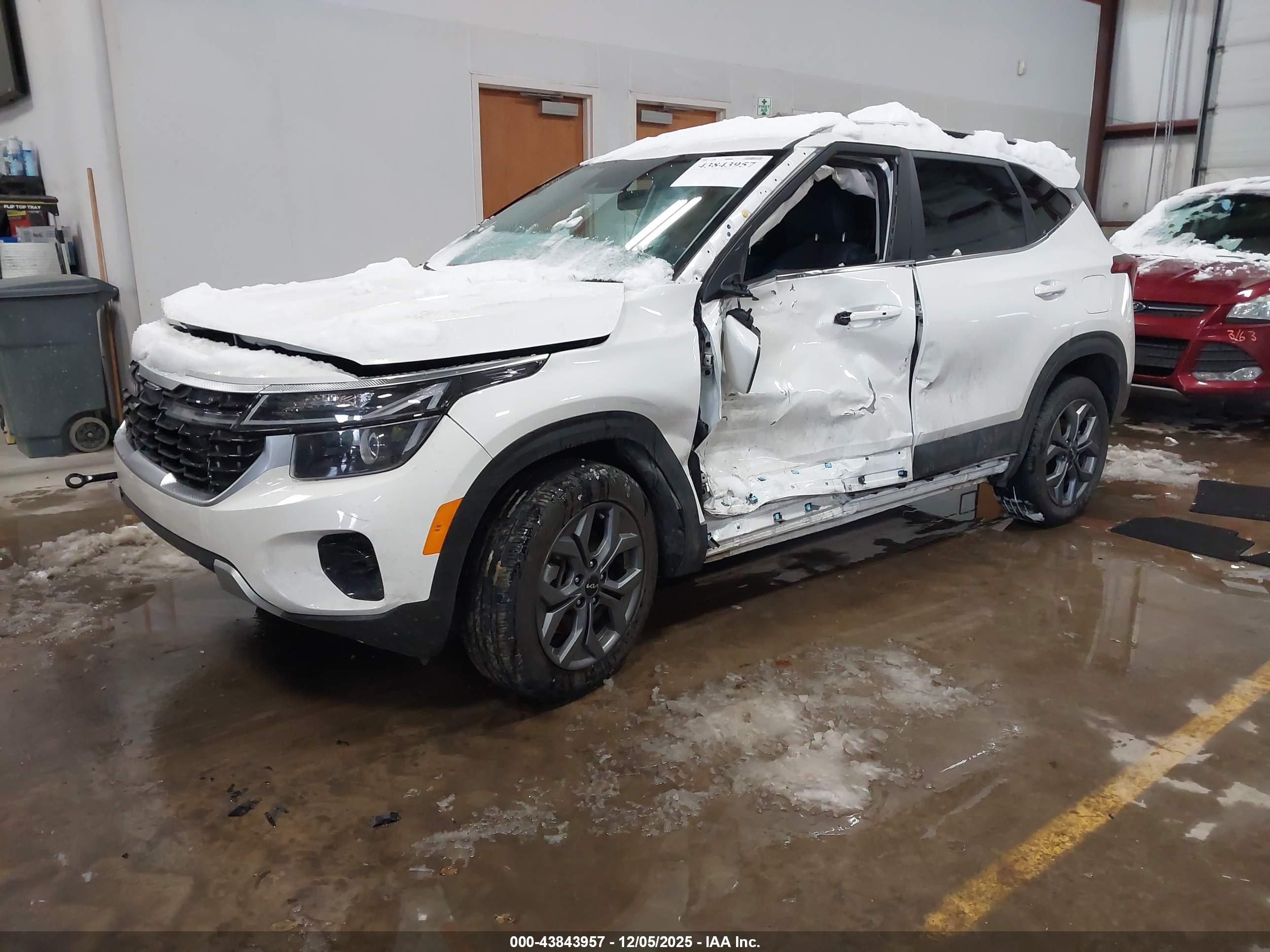 KIA SELTOS image 2