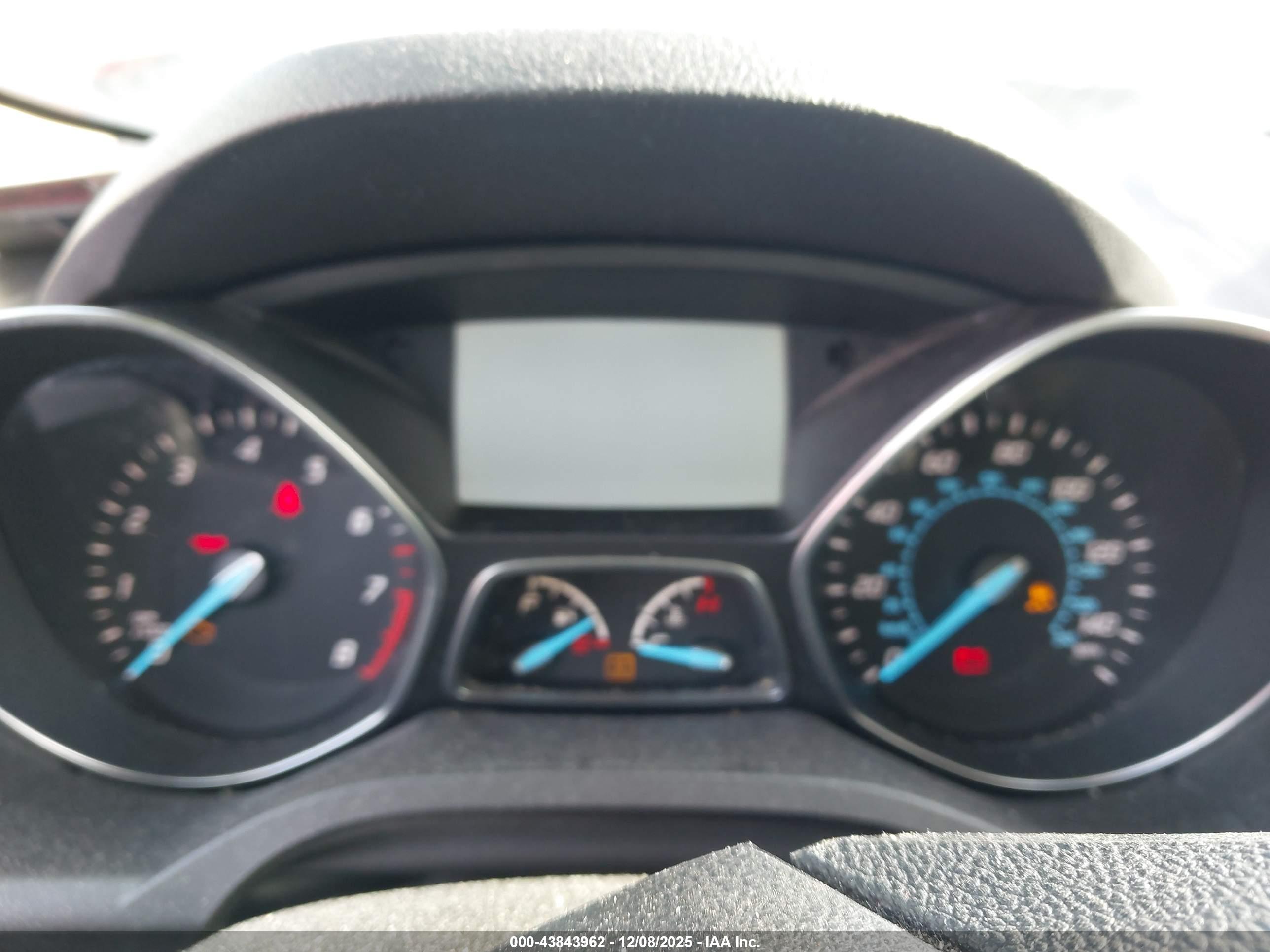 FORD ESCAPE image 7
