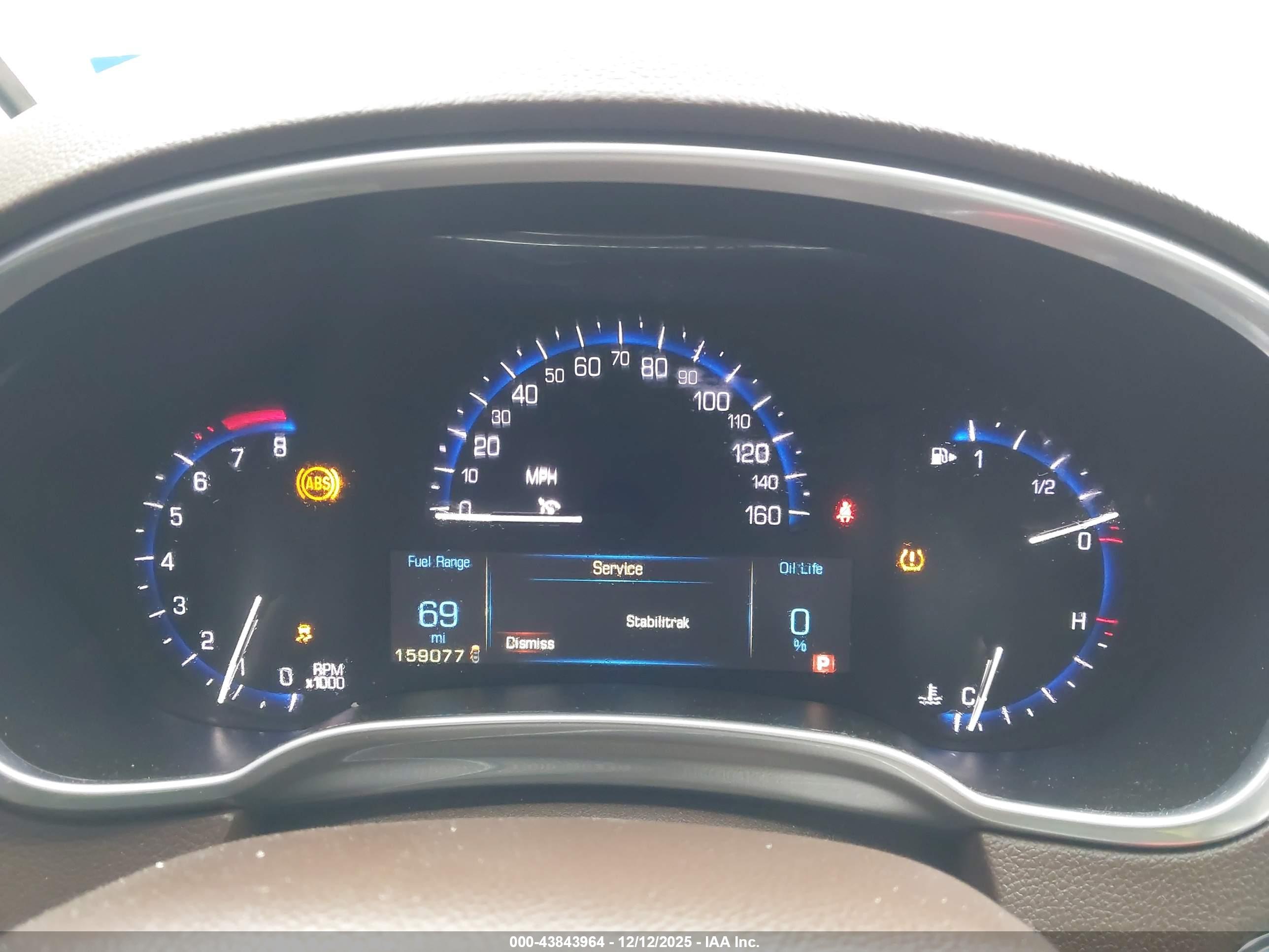 CADILLAC SRX image 7