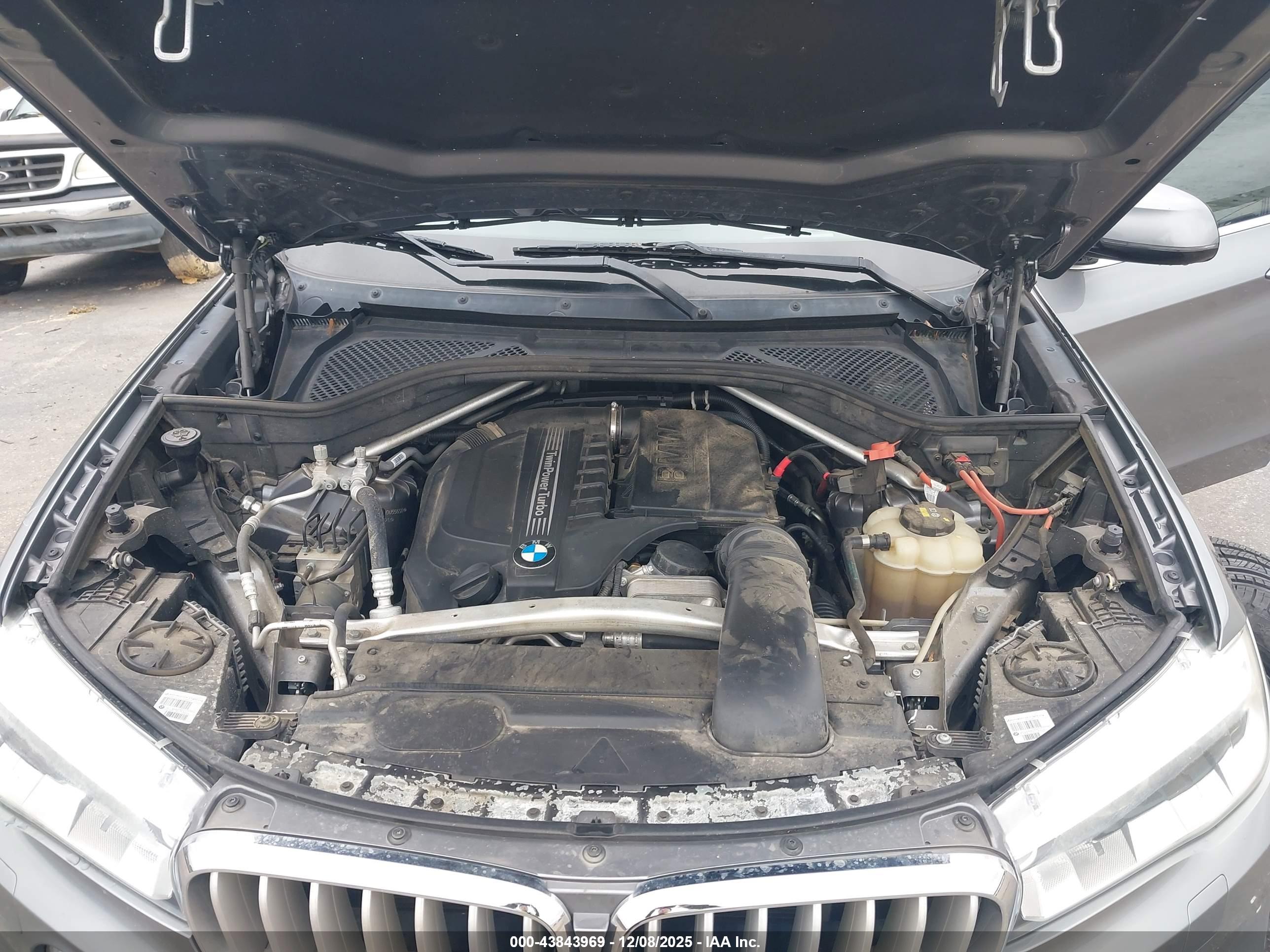BMW X5 image 10