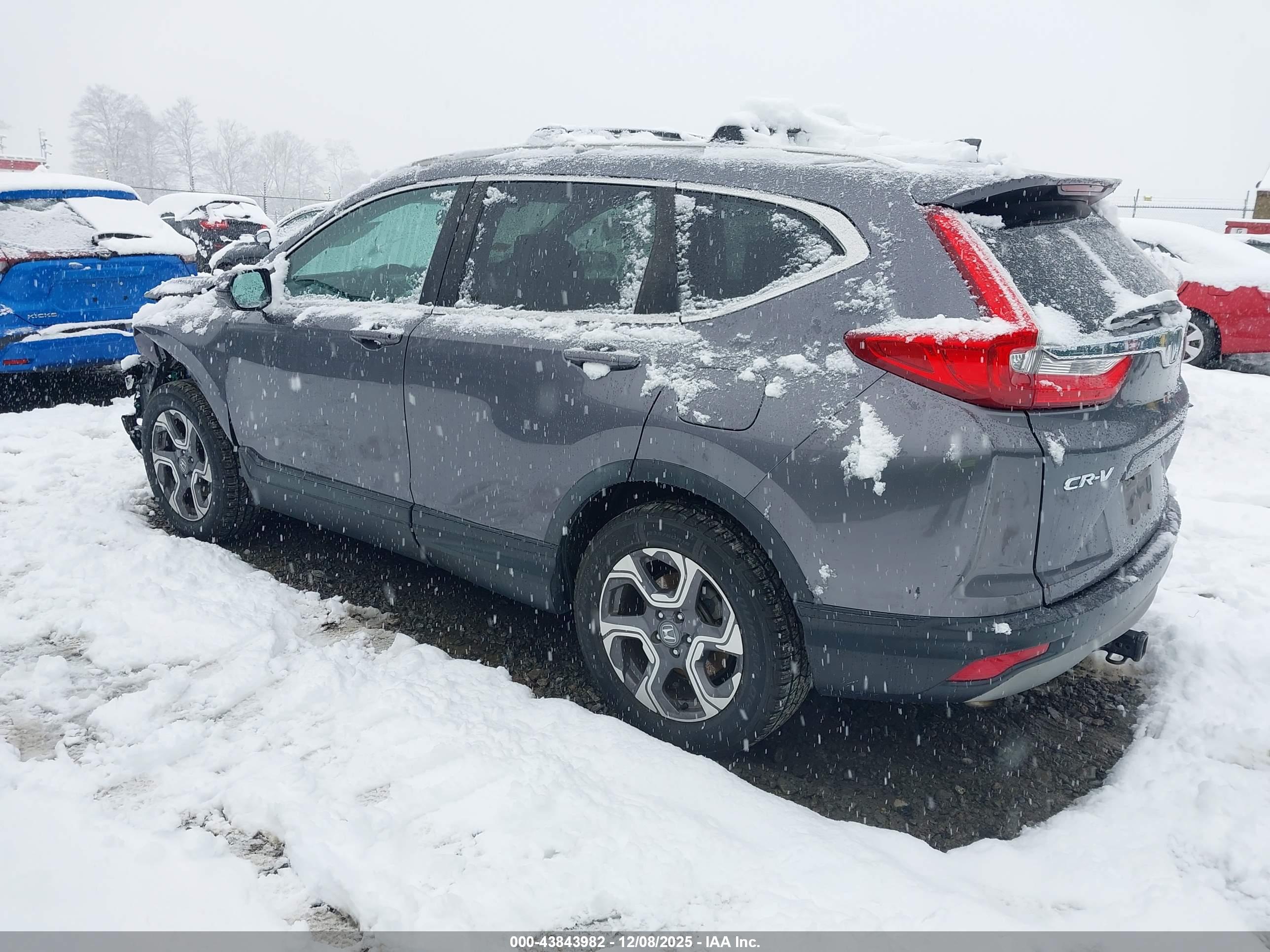 HONDA CR-V image 3