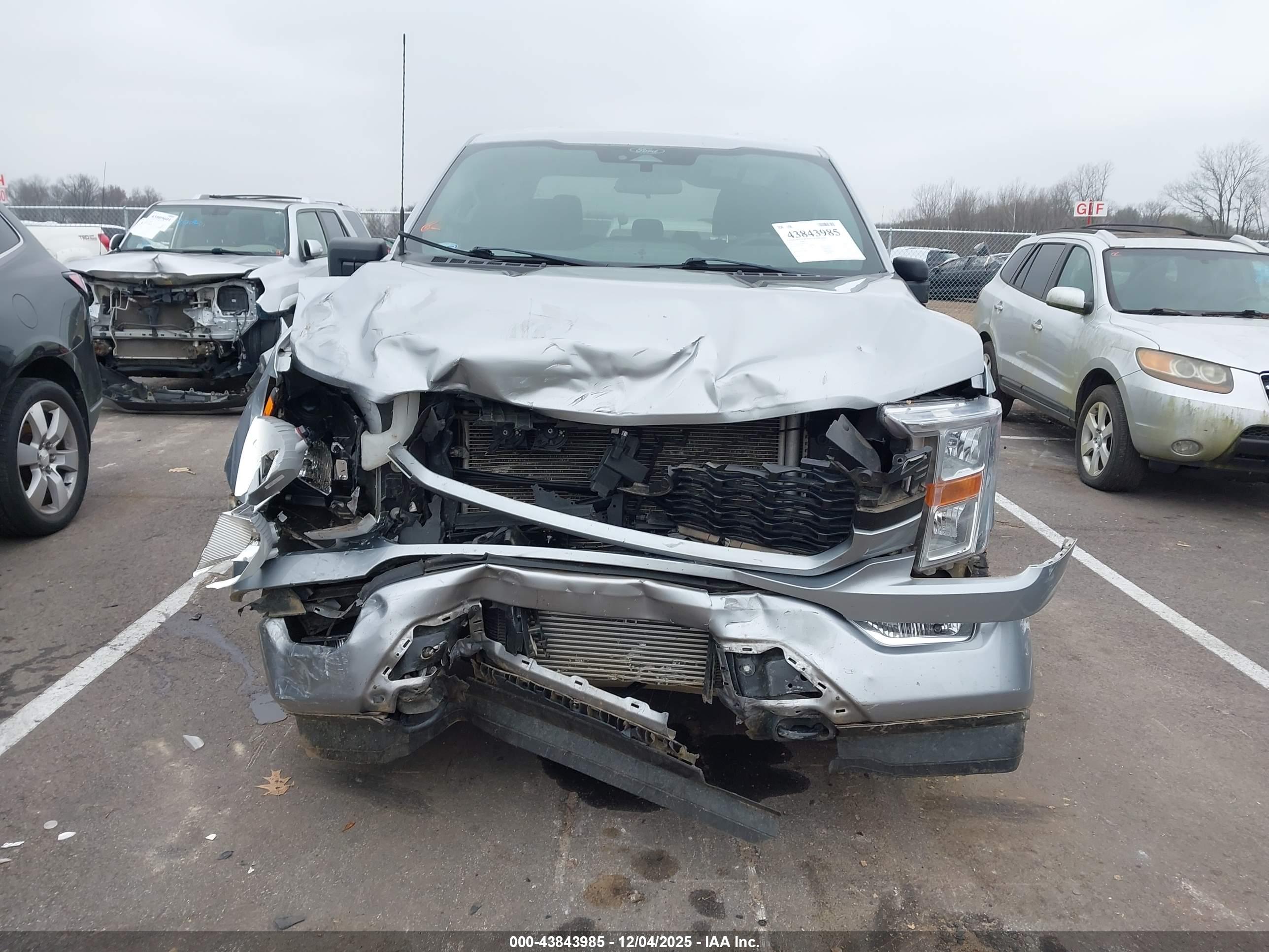 FORD F-150 image 6