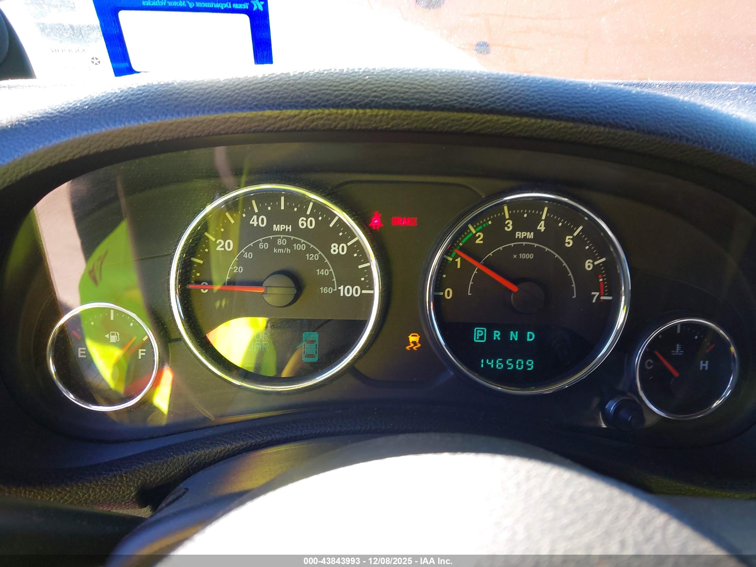 JEEP WRANGLER image 7