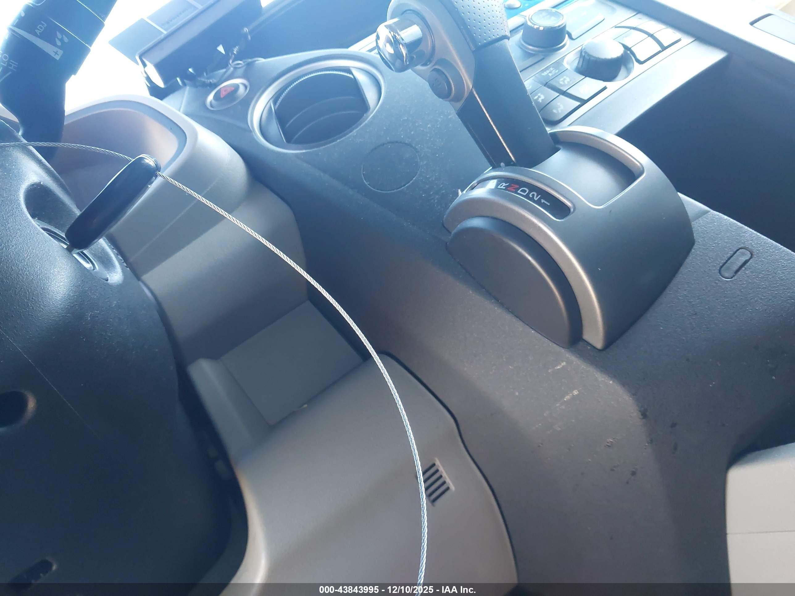 HONDA PILOT image 11