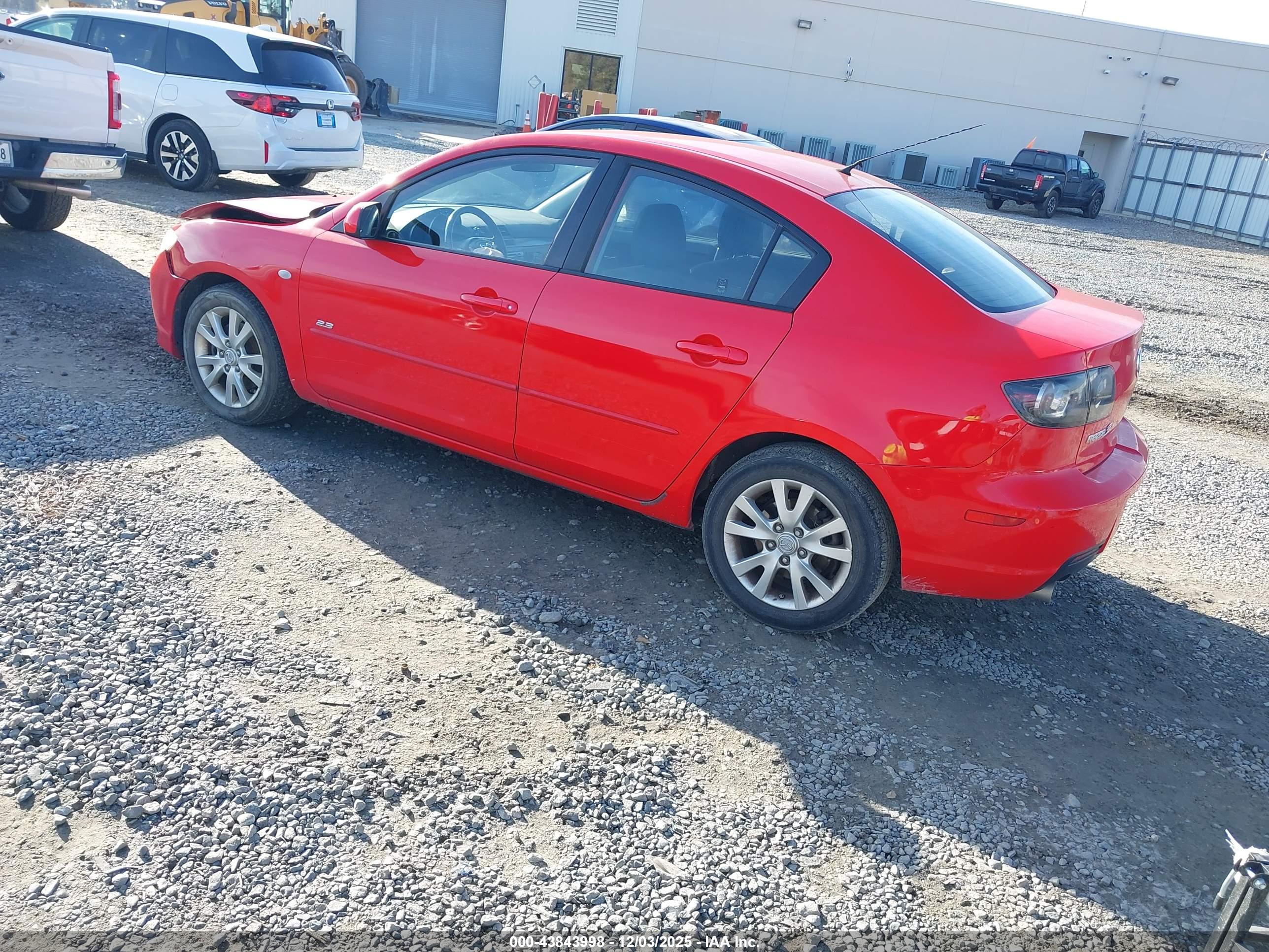 MAZDA MAZDA3 image 3