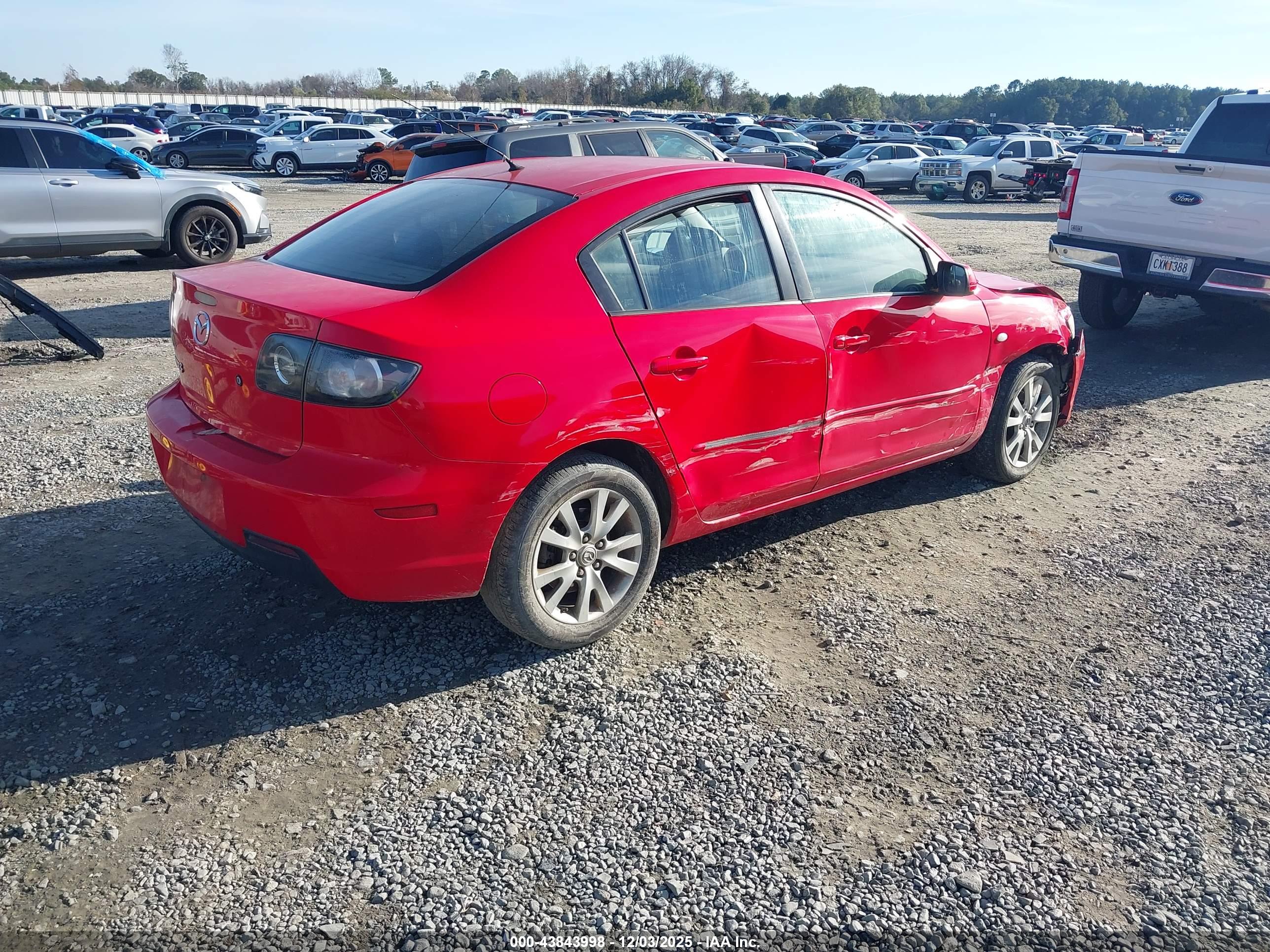 MAZDA MAZDA3 image 4