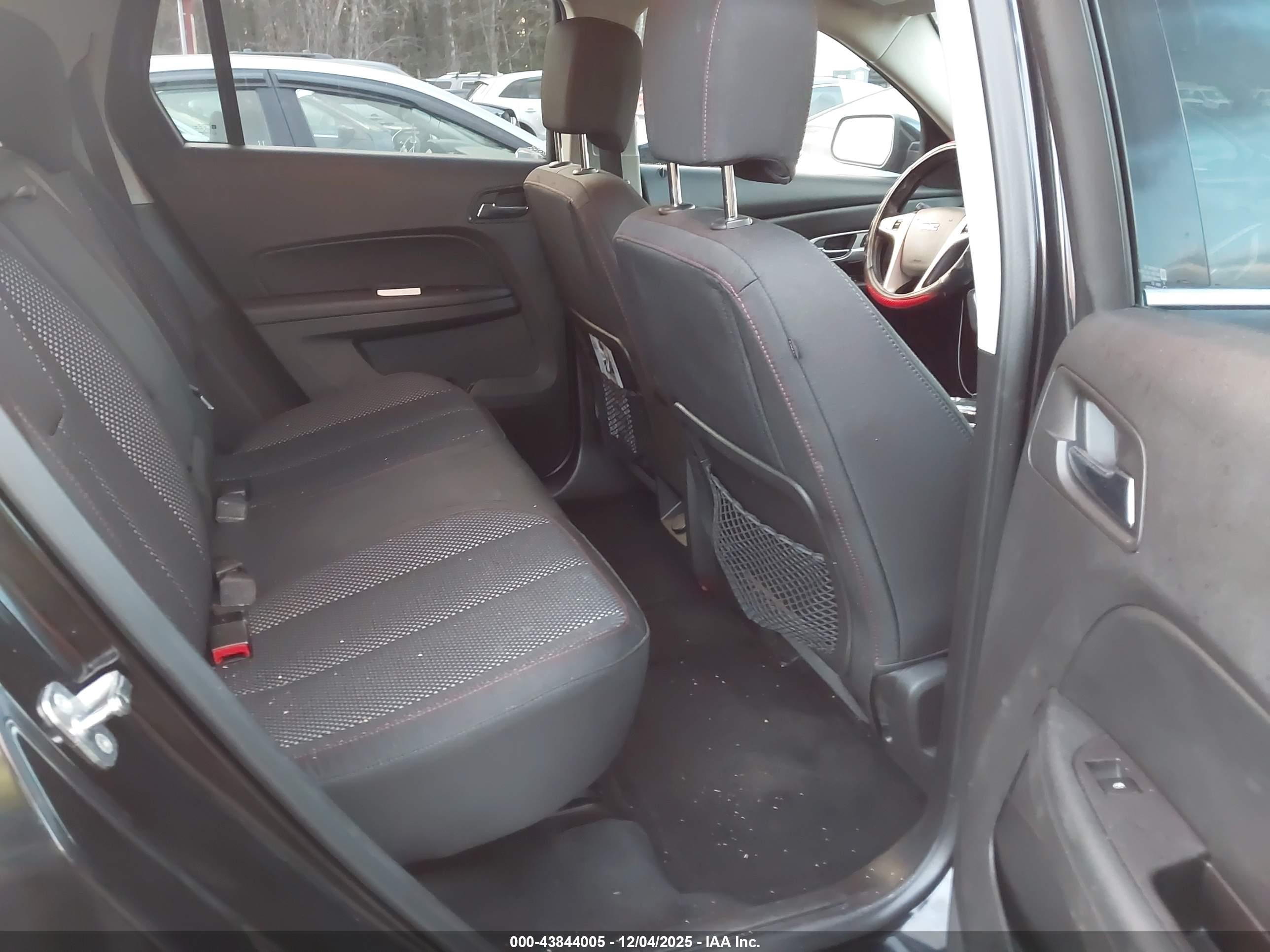 GMC TERRAIN image 8