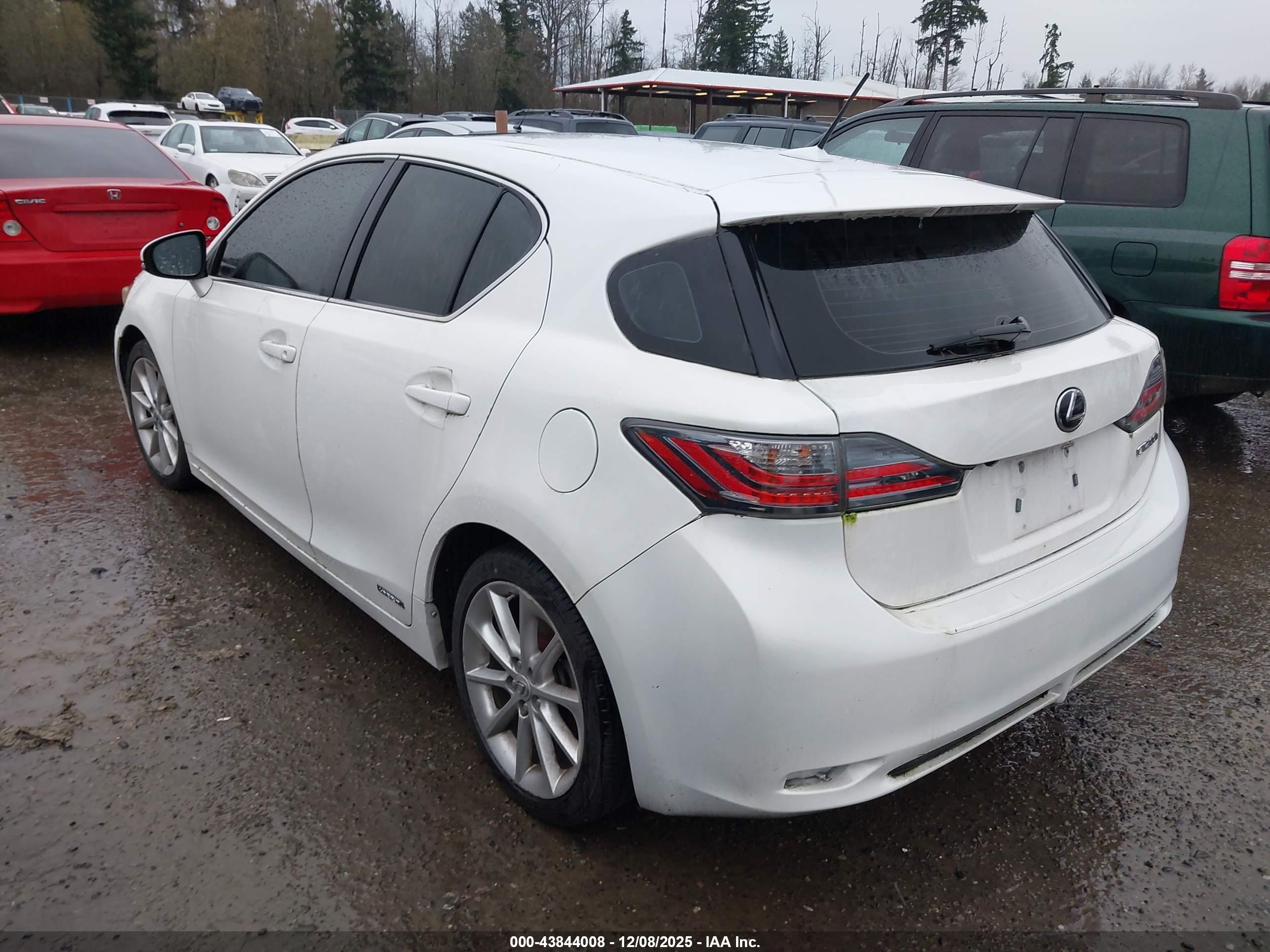 LEXUS CT image 3