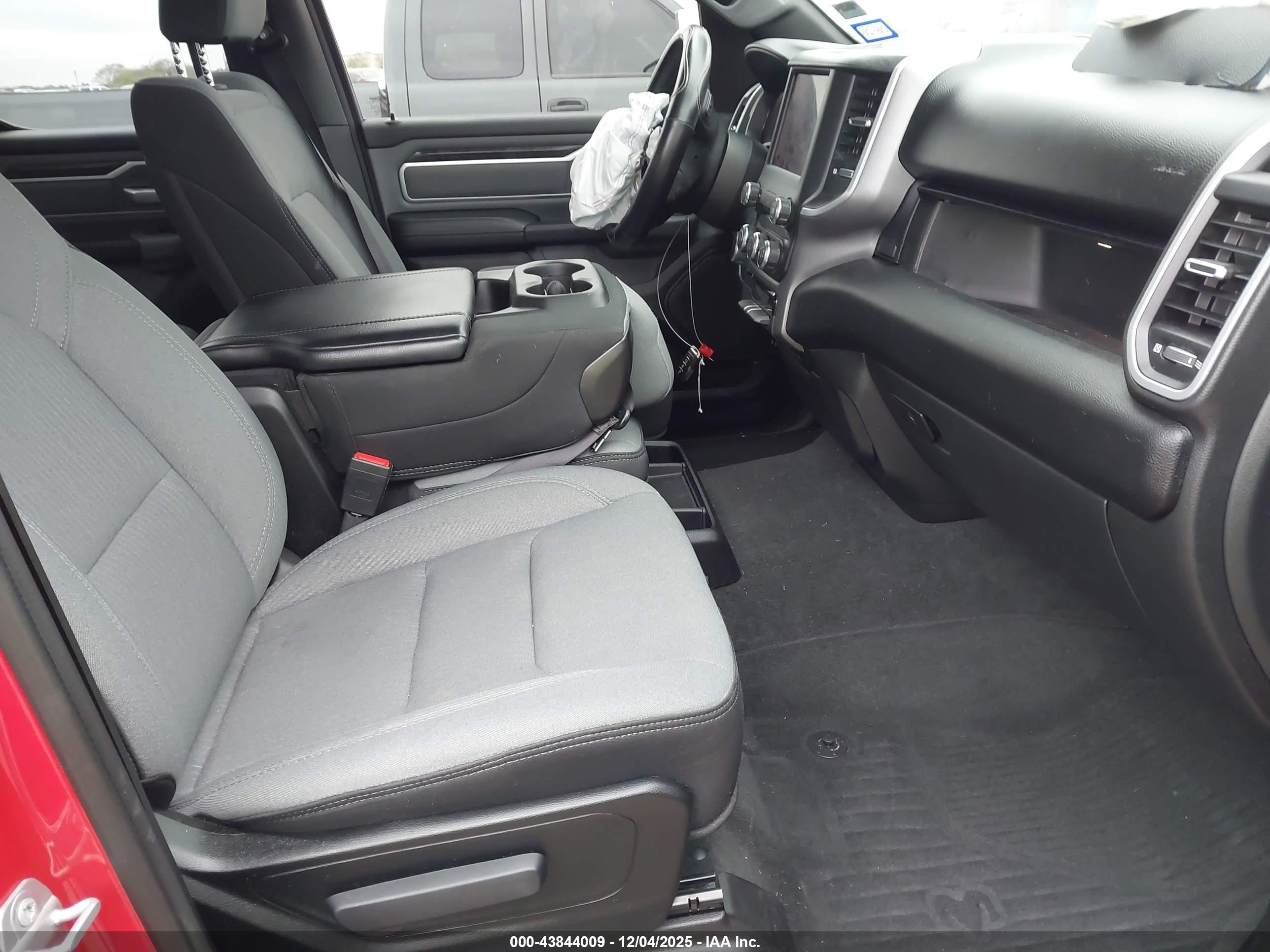 RAM 1500 image 5