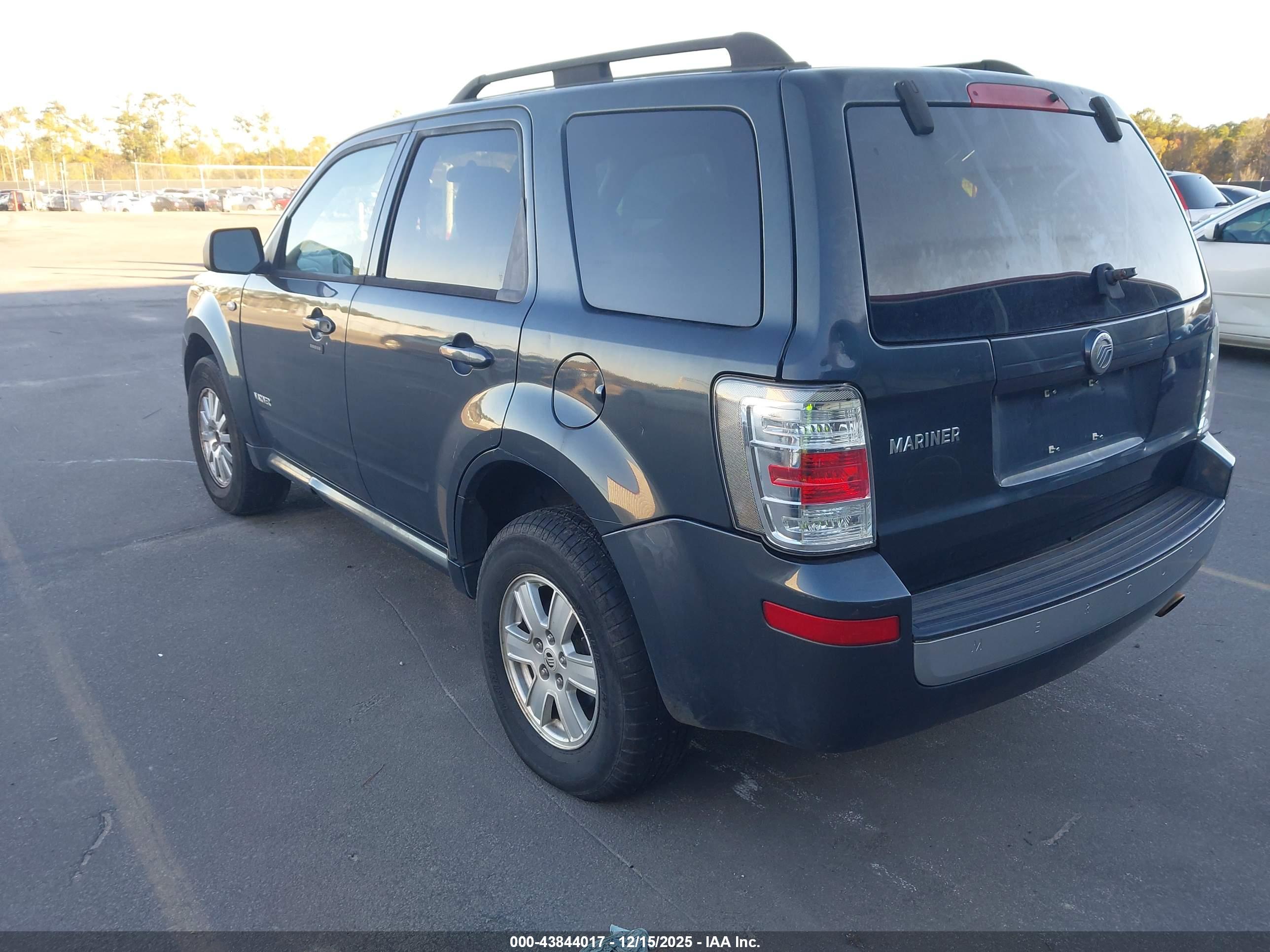 MERCURY MARINER image 3