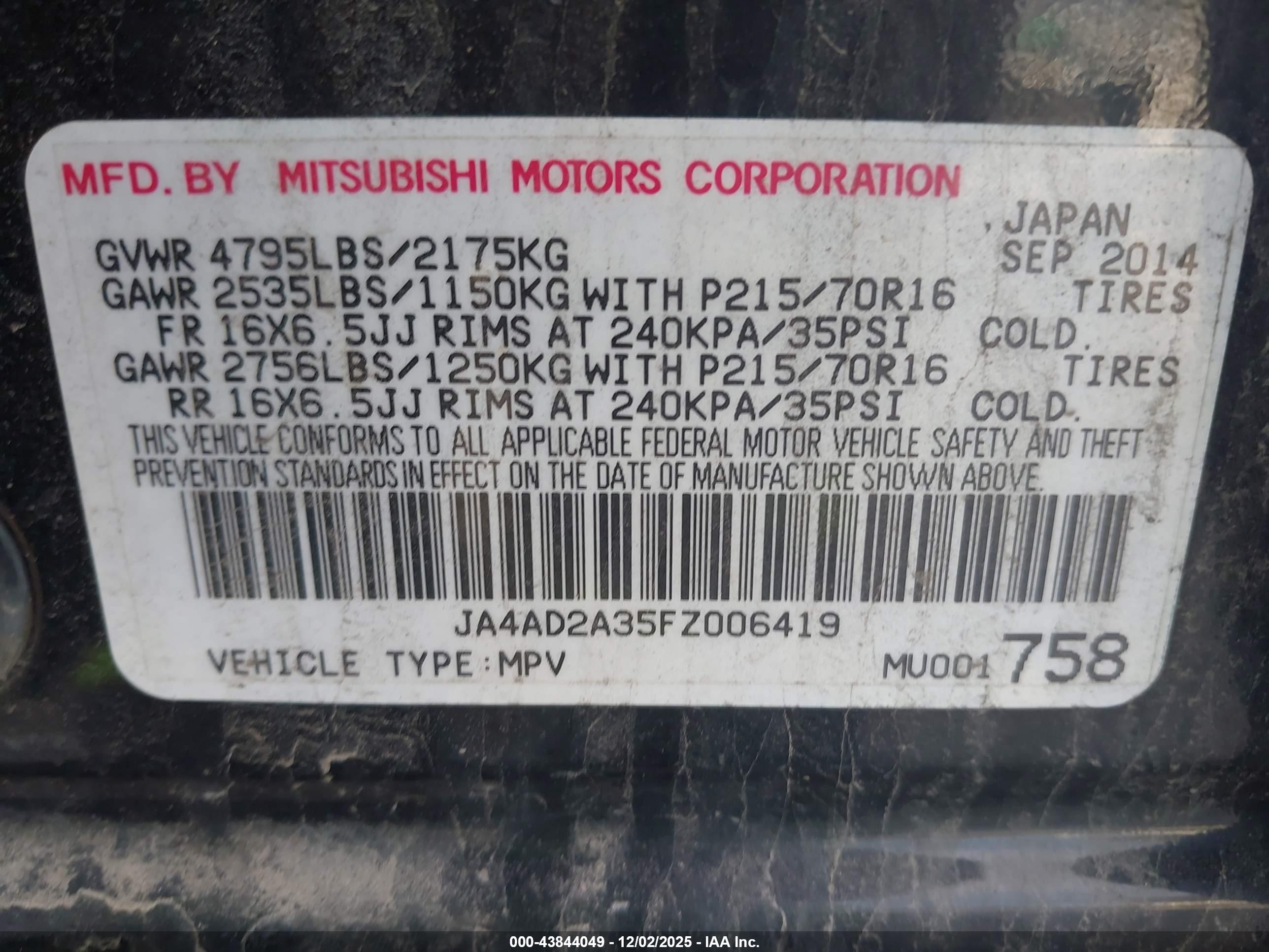 MITSUBISHI OUTLANDER image 9