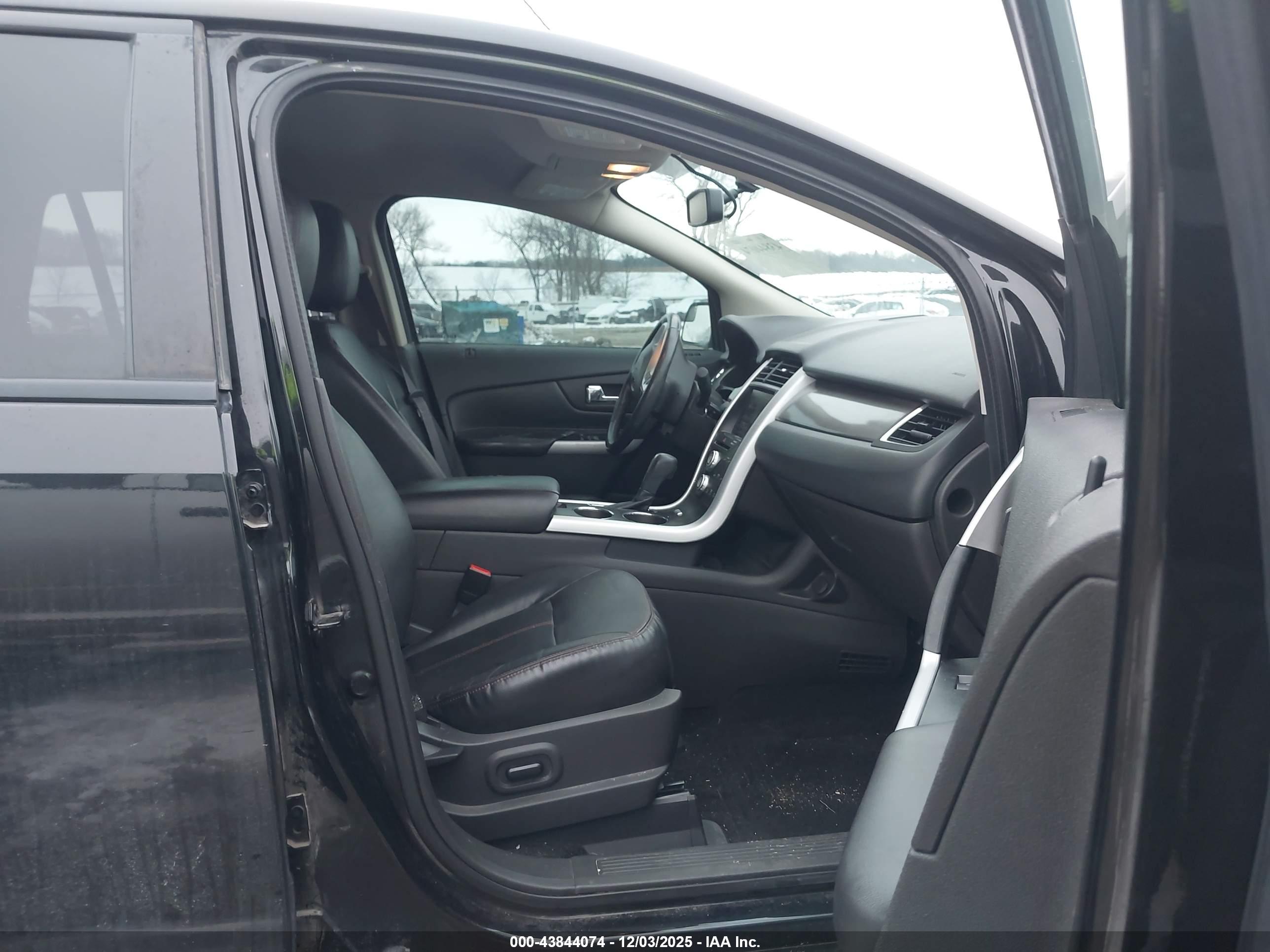 FORD EDGE image 5